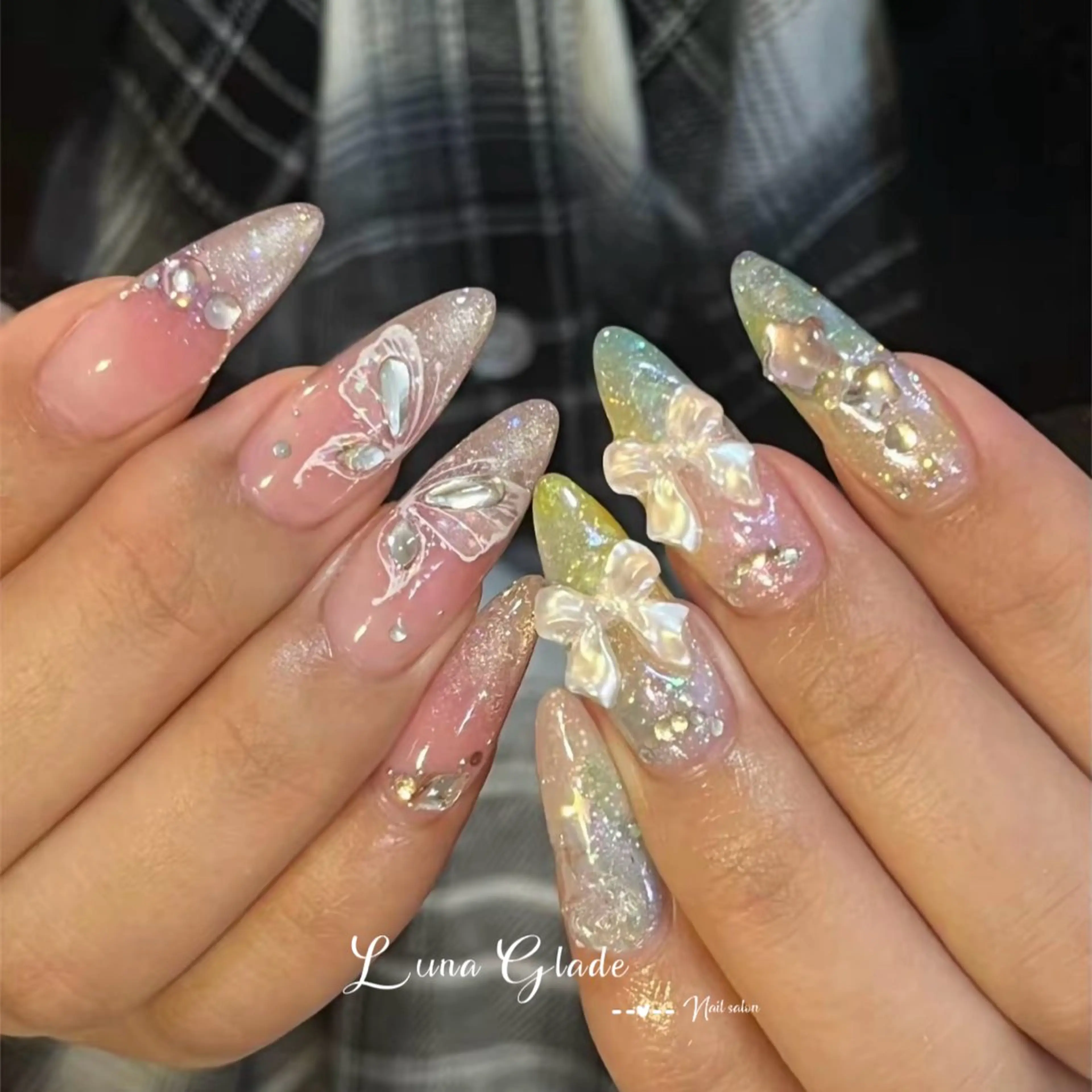 ネイル ハンドネイル Luna Glade Nail Salon所属・Luna Gladeのネイルデザイン