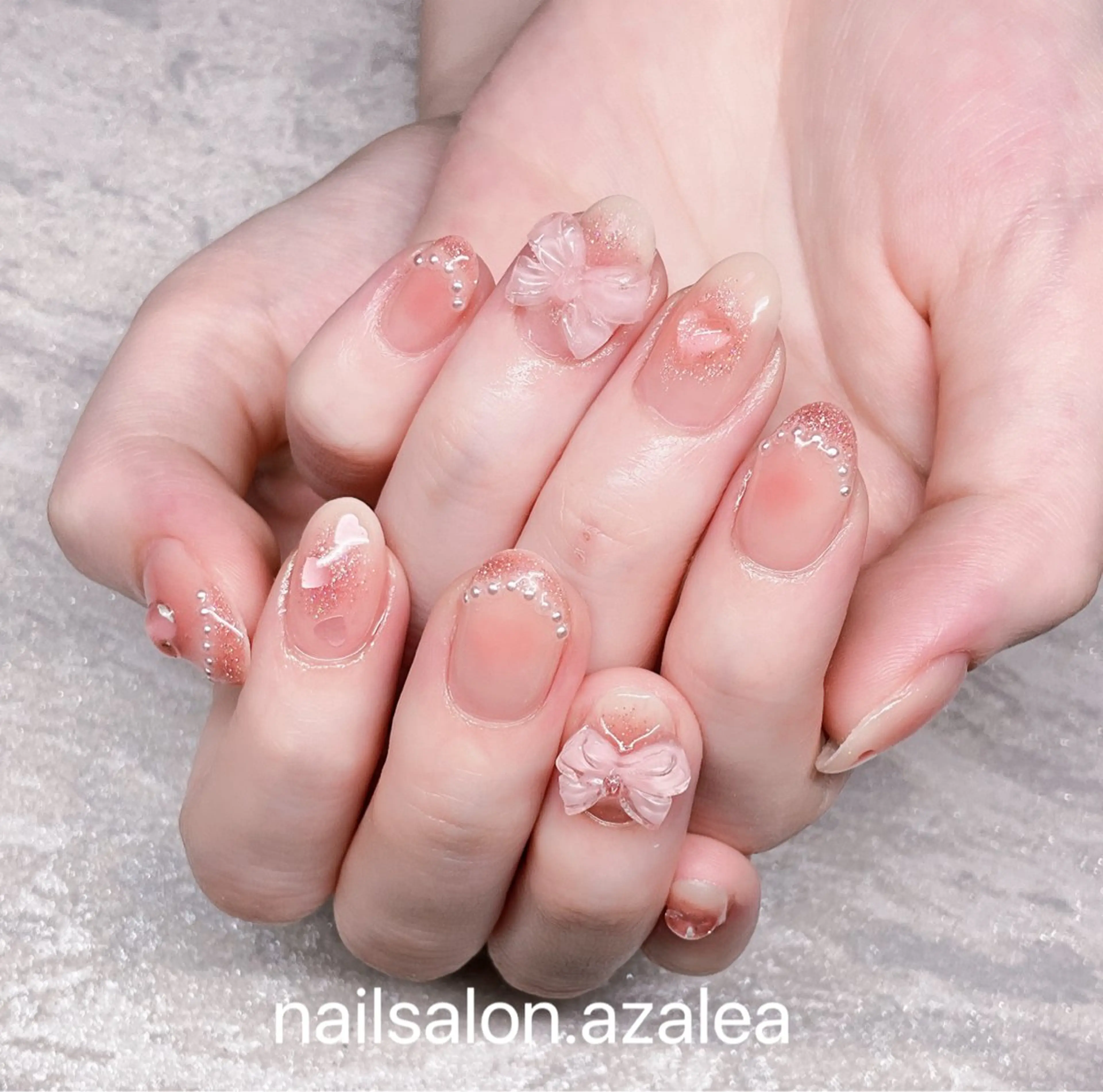 ネイル ハンドネイル R inのネイルデザイン