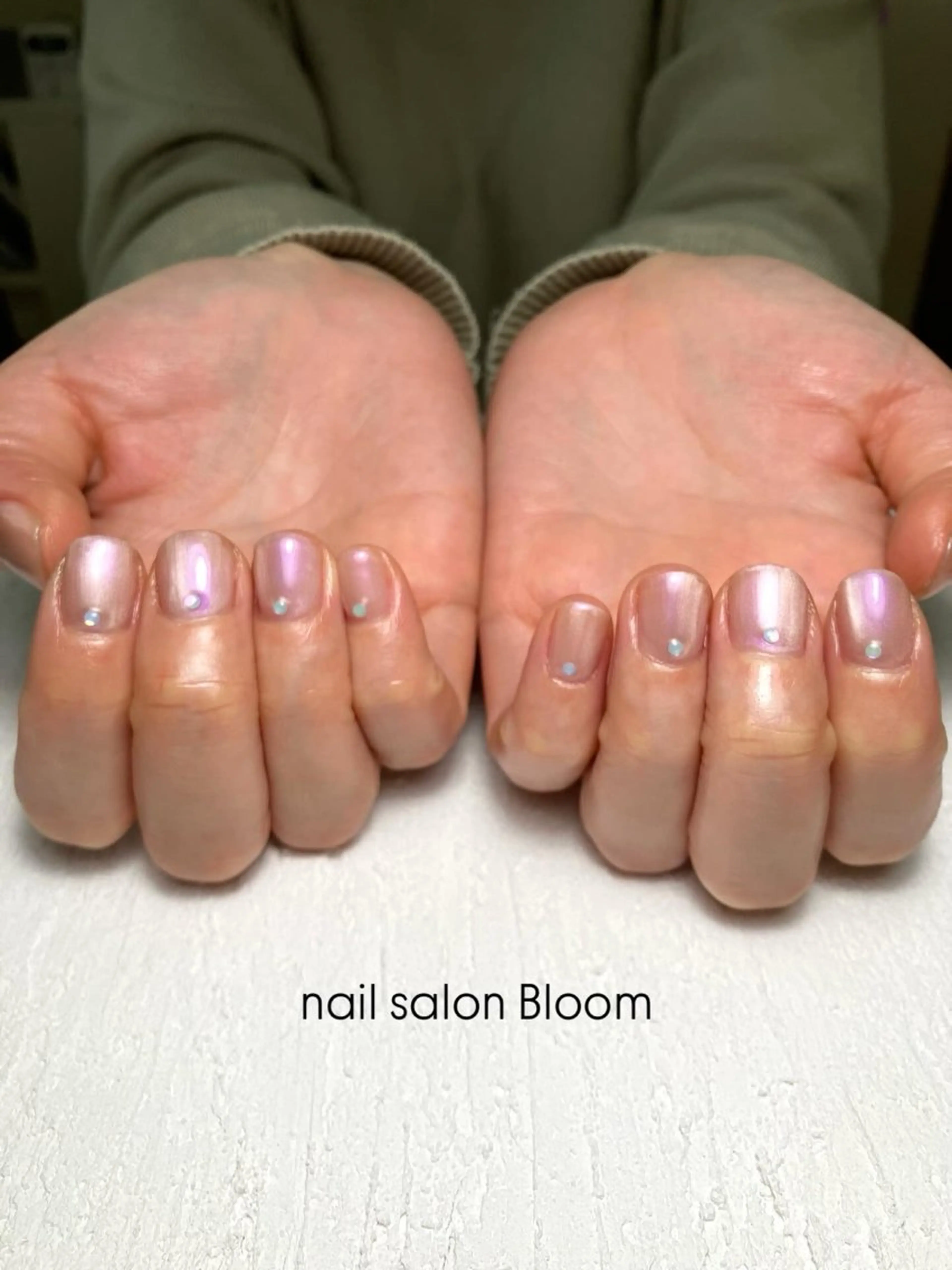 ネイル ホログラムネイル マグネットネイル マグネットワンカラー ワンカラーネイル nail salon Bloom所属・自宅サロンBloom 橋本のネイルデザイン