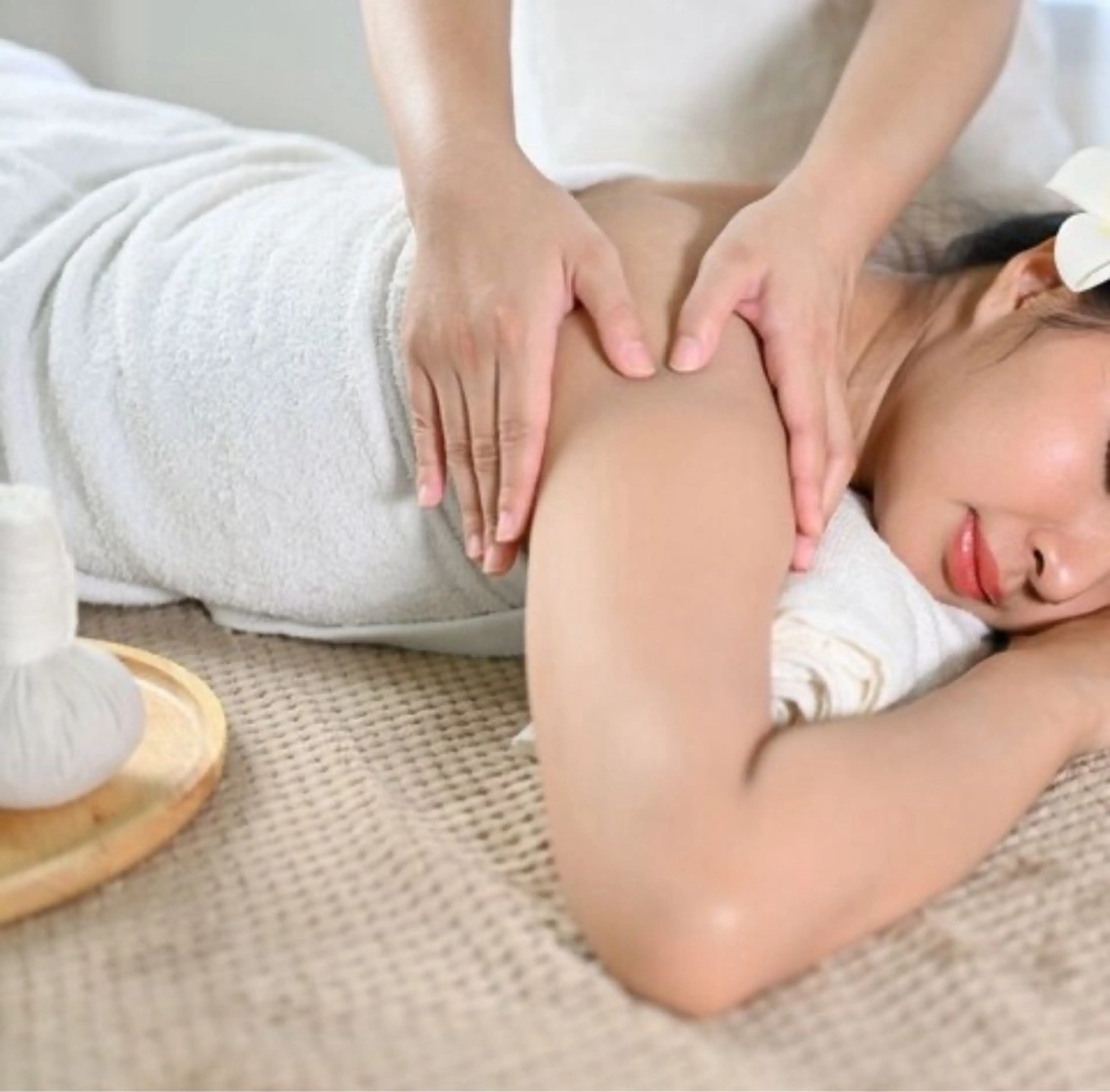 アロマオイルリンパマッサージ60分 お好きなアロマの香りで♪の写真