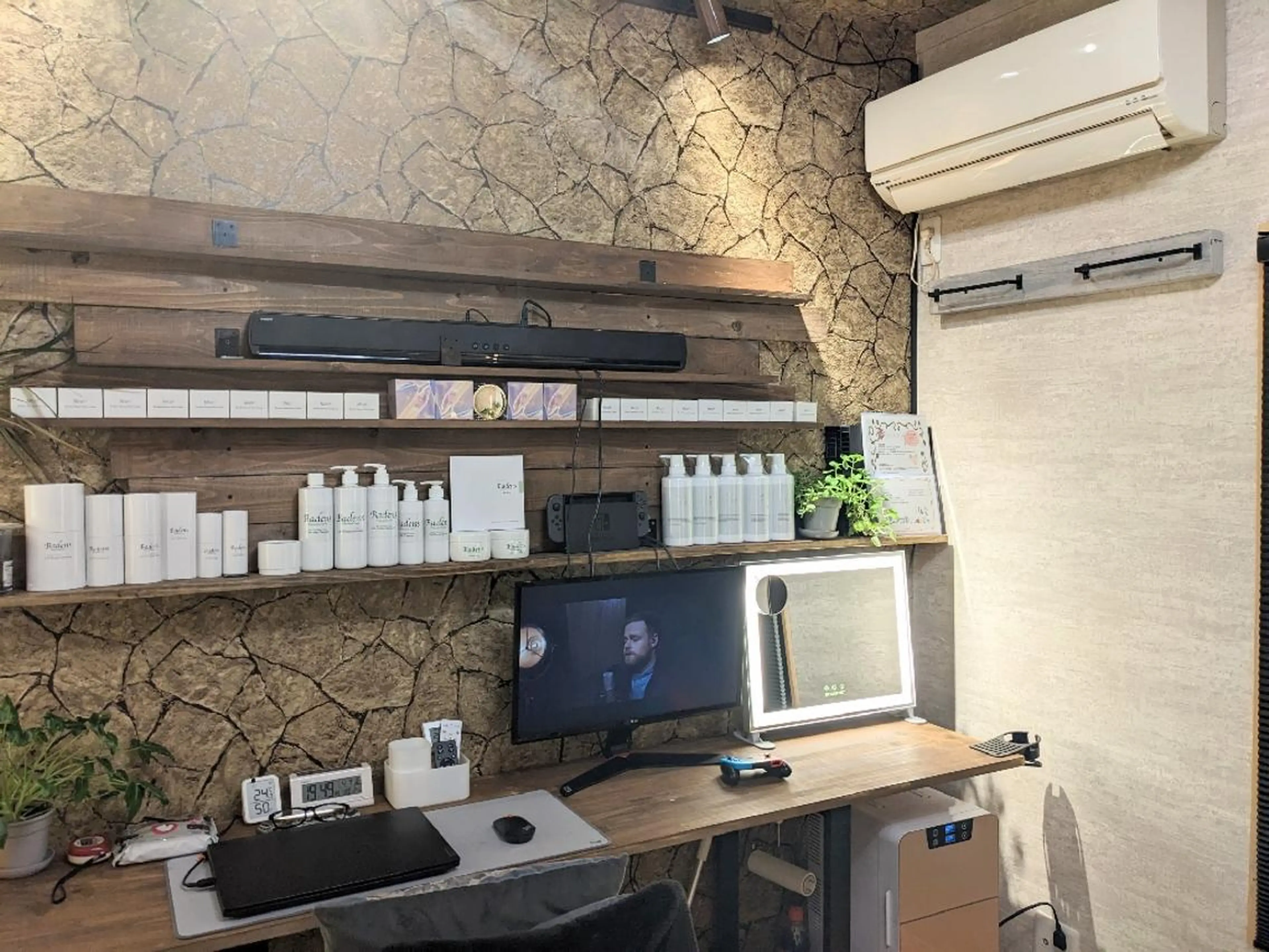 メンズ プライベートサロン宿り木所属・江坂@宿り木　脱毛＆ 耳ツボジュエリーのその他イメージ