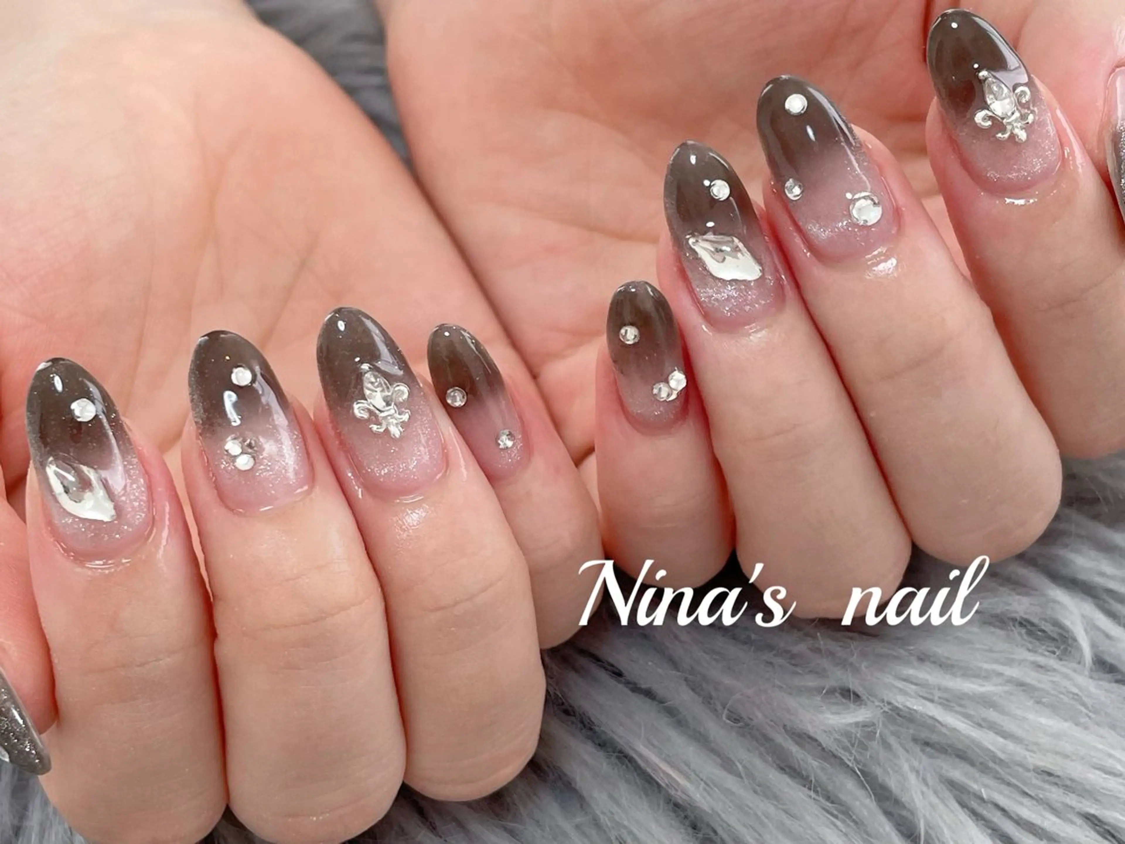 ネイル ハンドネイル Nina's nailのネイルデザイン