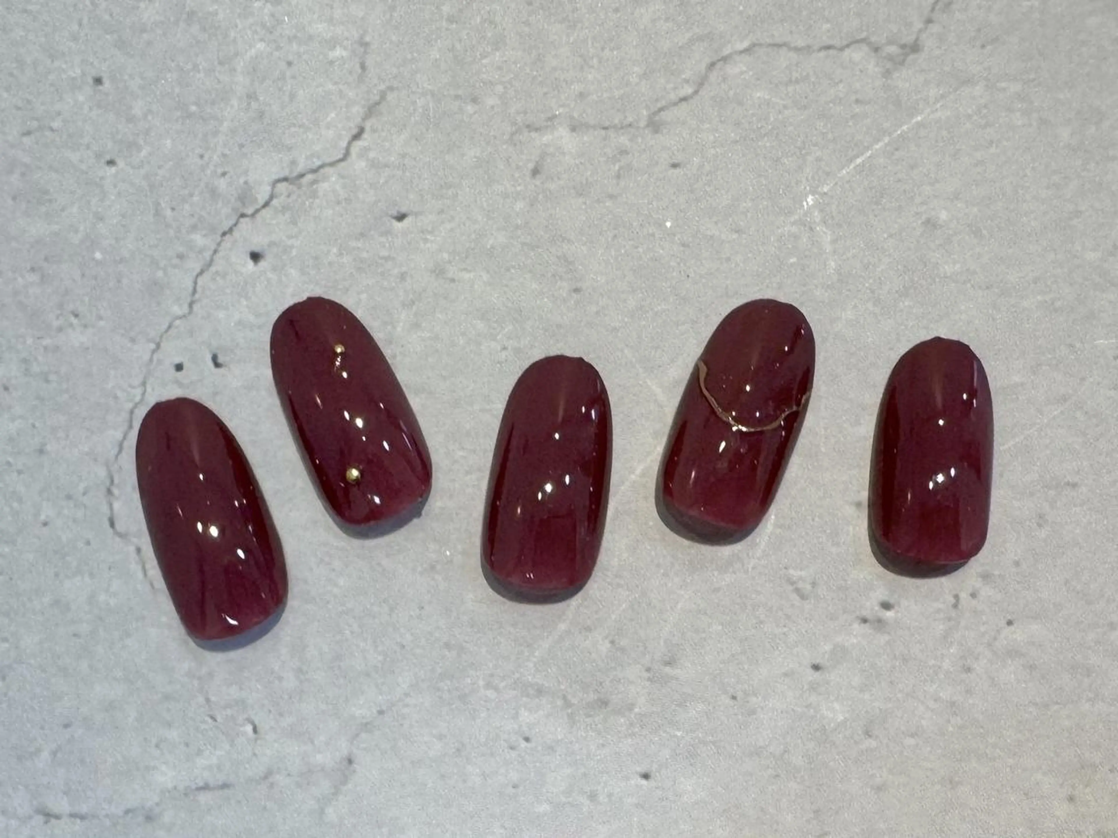 ネイル ラメ(グリッター) ワンカラーネイル ハンドネイル 【寺岡】 ロイヤル•セラピストのネイルデザイン