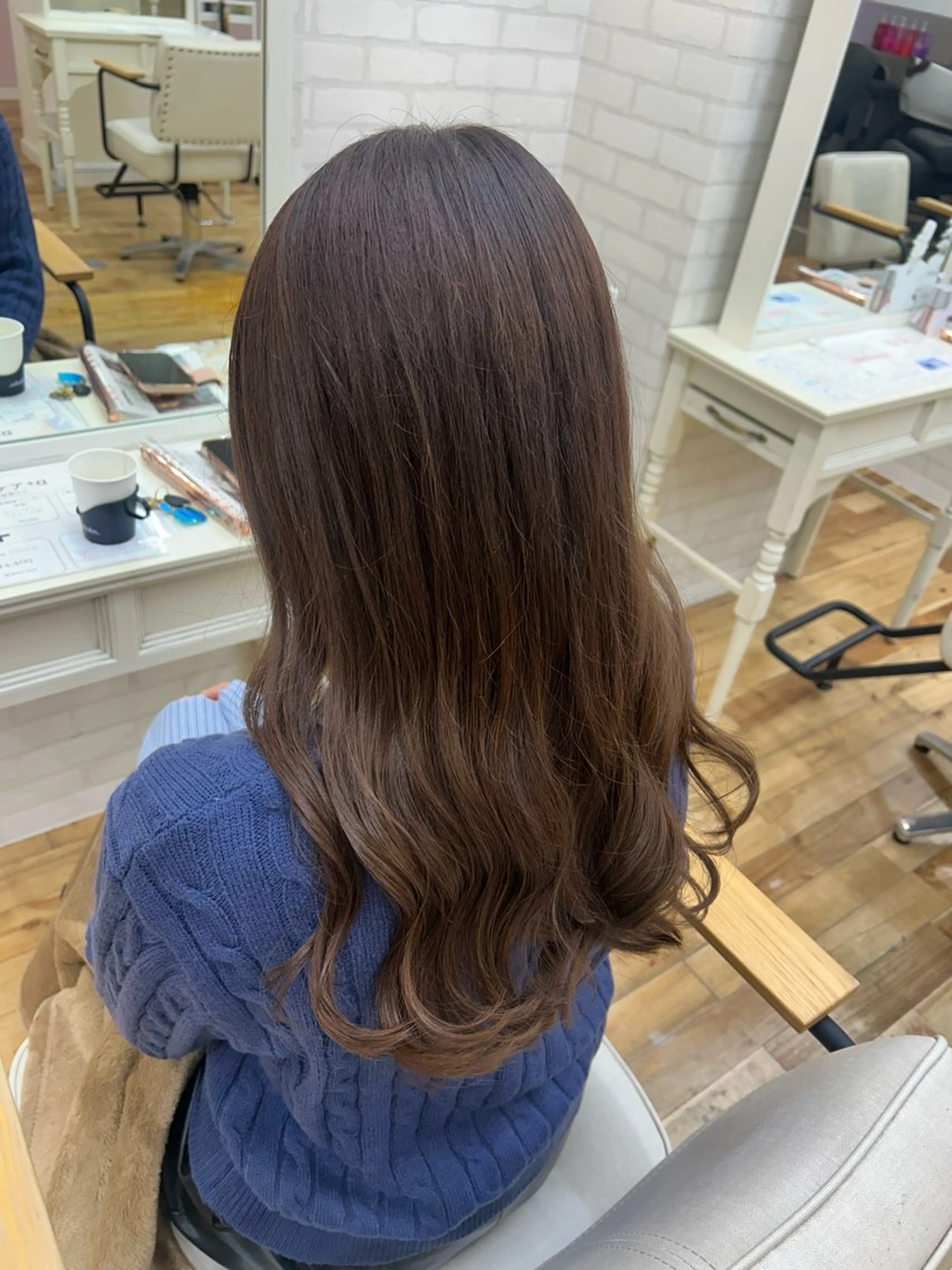 ロング カット ヘアカラー トリートメント 透明感カラー/牧内 楓/インナーカラーのヘアスタイル