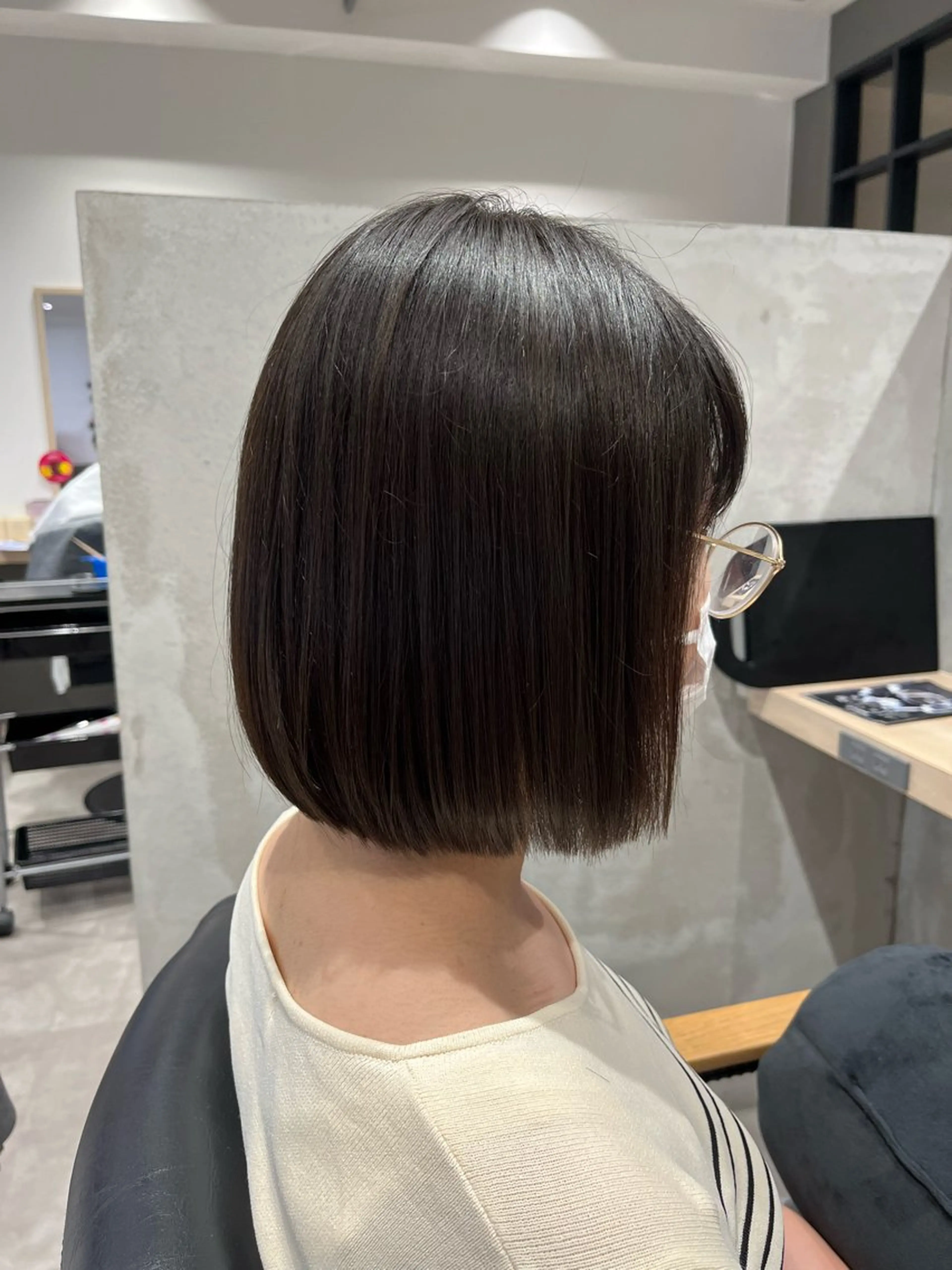 ミディアム 水原 恵莉香のヘアスタイル