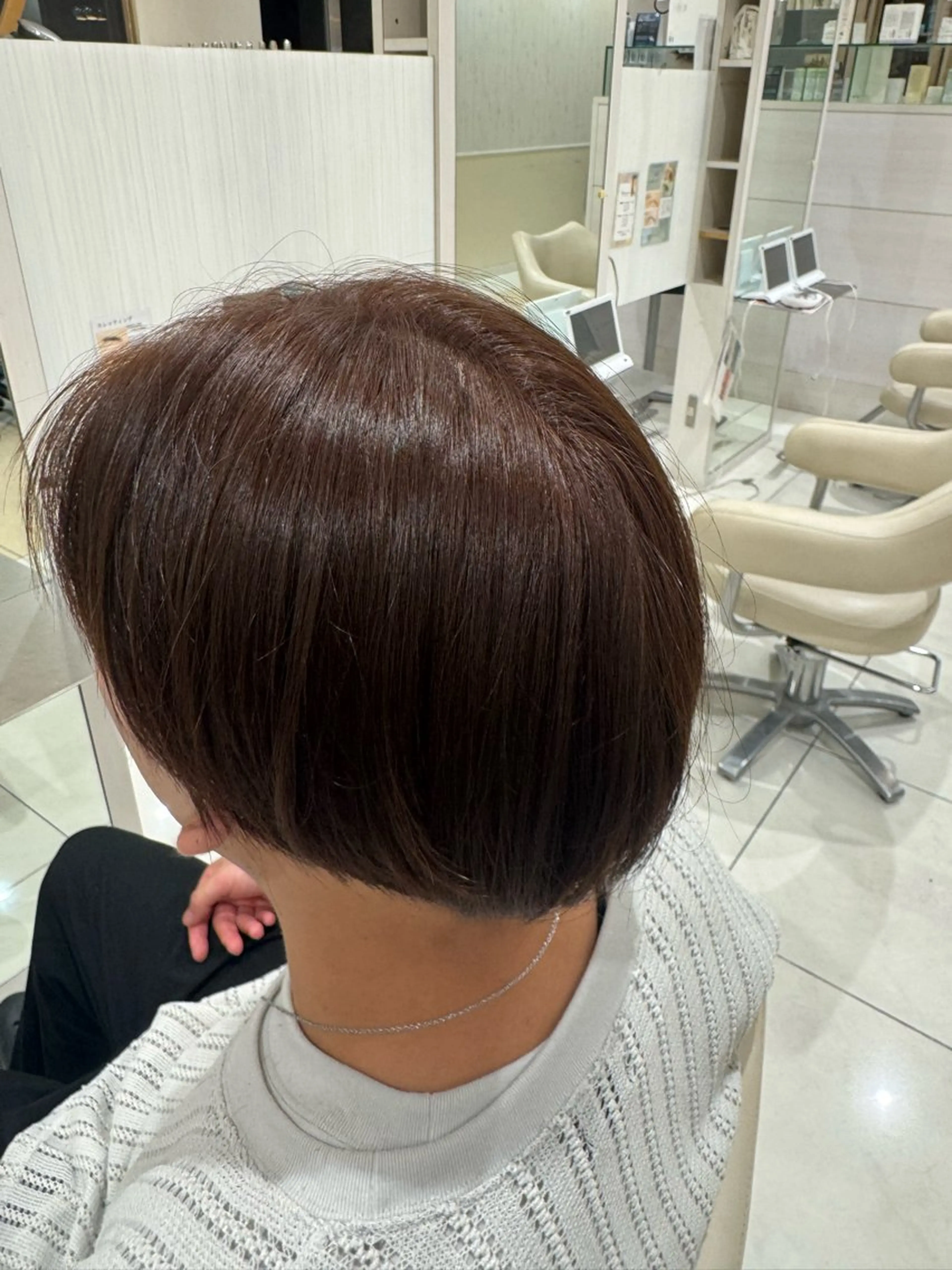 メンズ ヘアカラー 長屋 琴乃のヘアスタイル