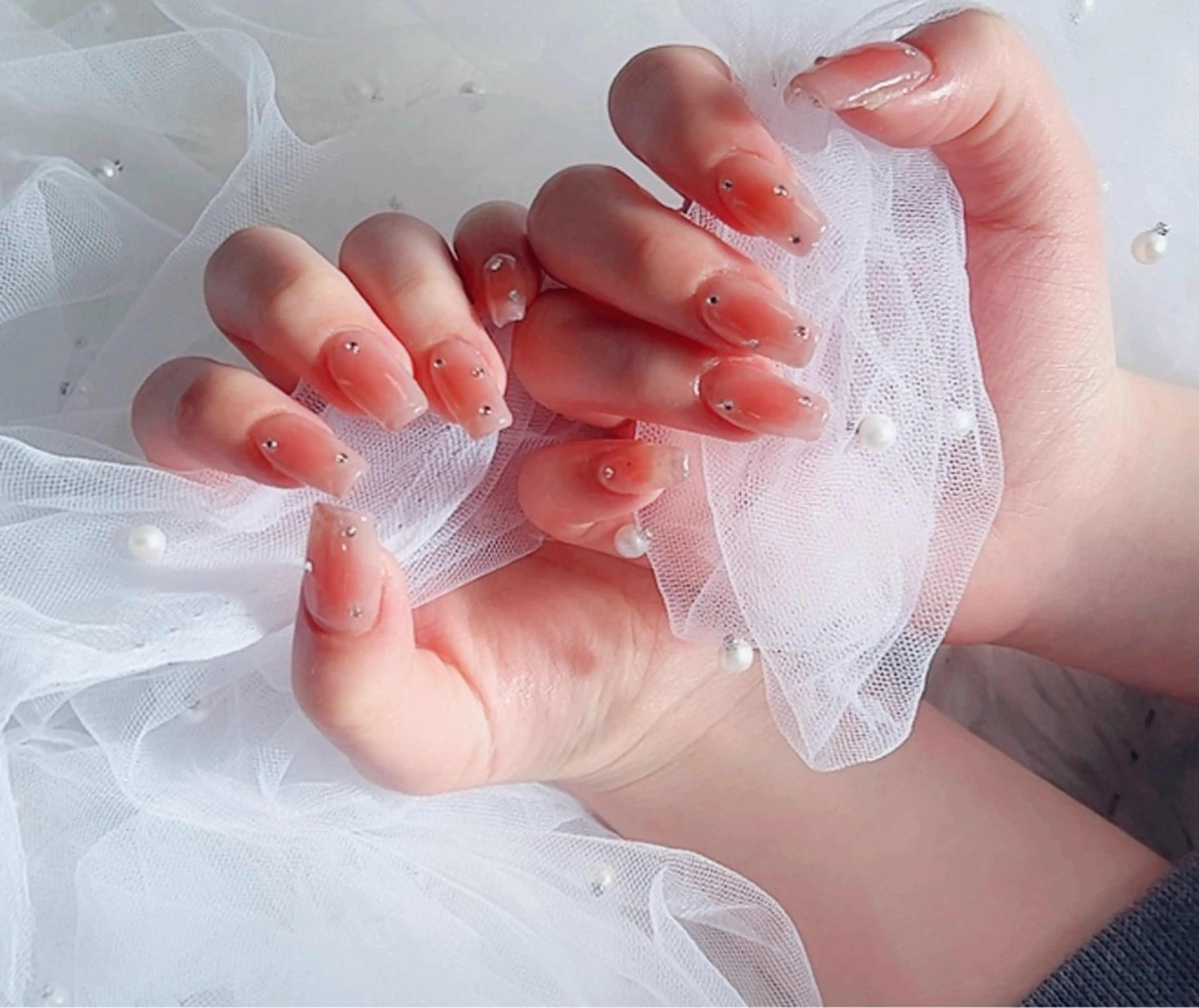 ネイル チークネイル Ruana Nailのネイルデザイン