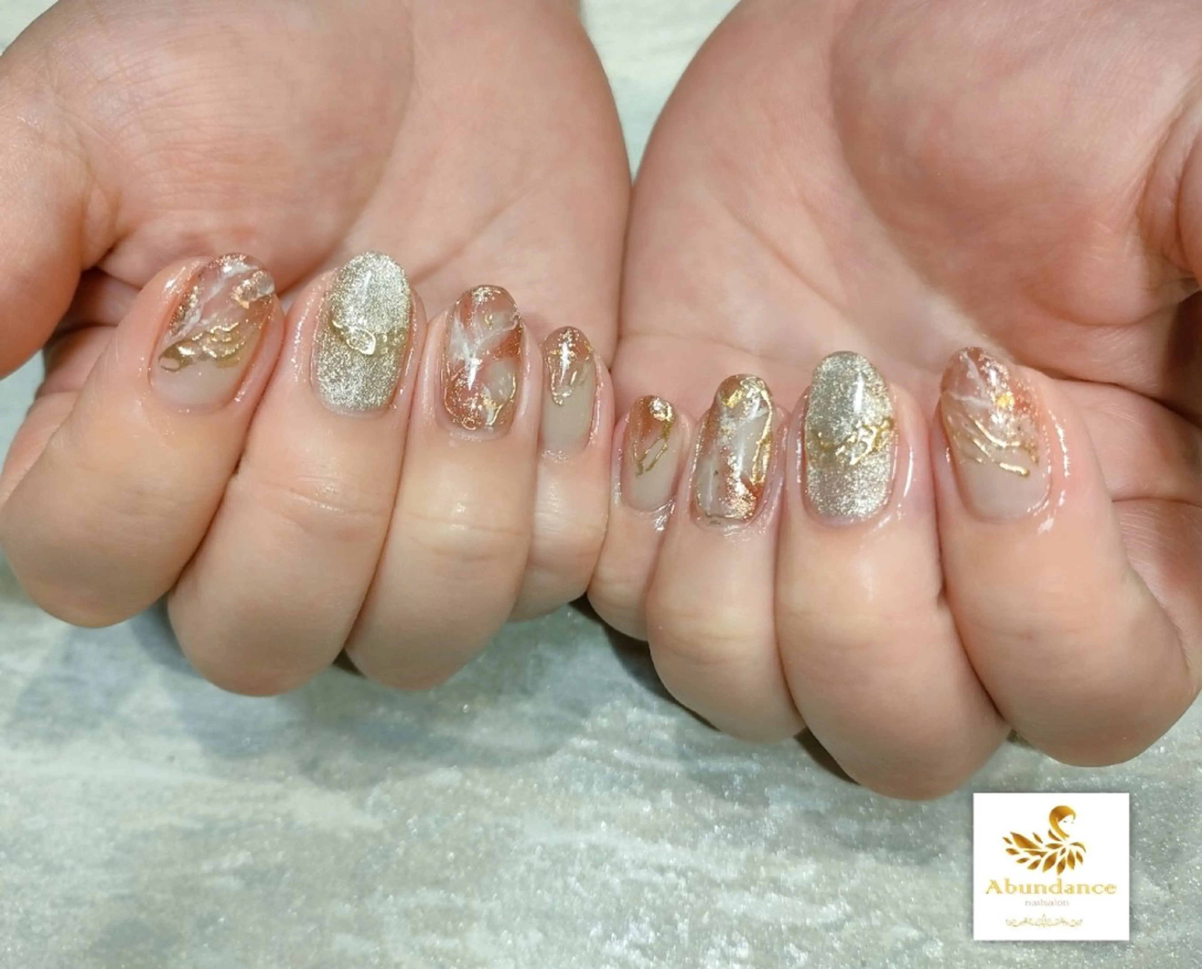 ネイル マグネットネイル ハンドネイル 完全予約制個室サロン Abundancesのネイルデザイン