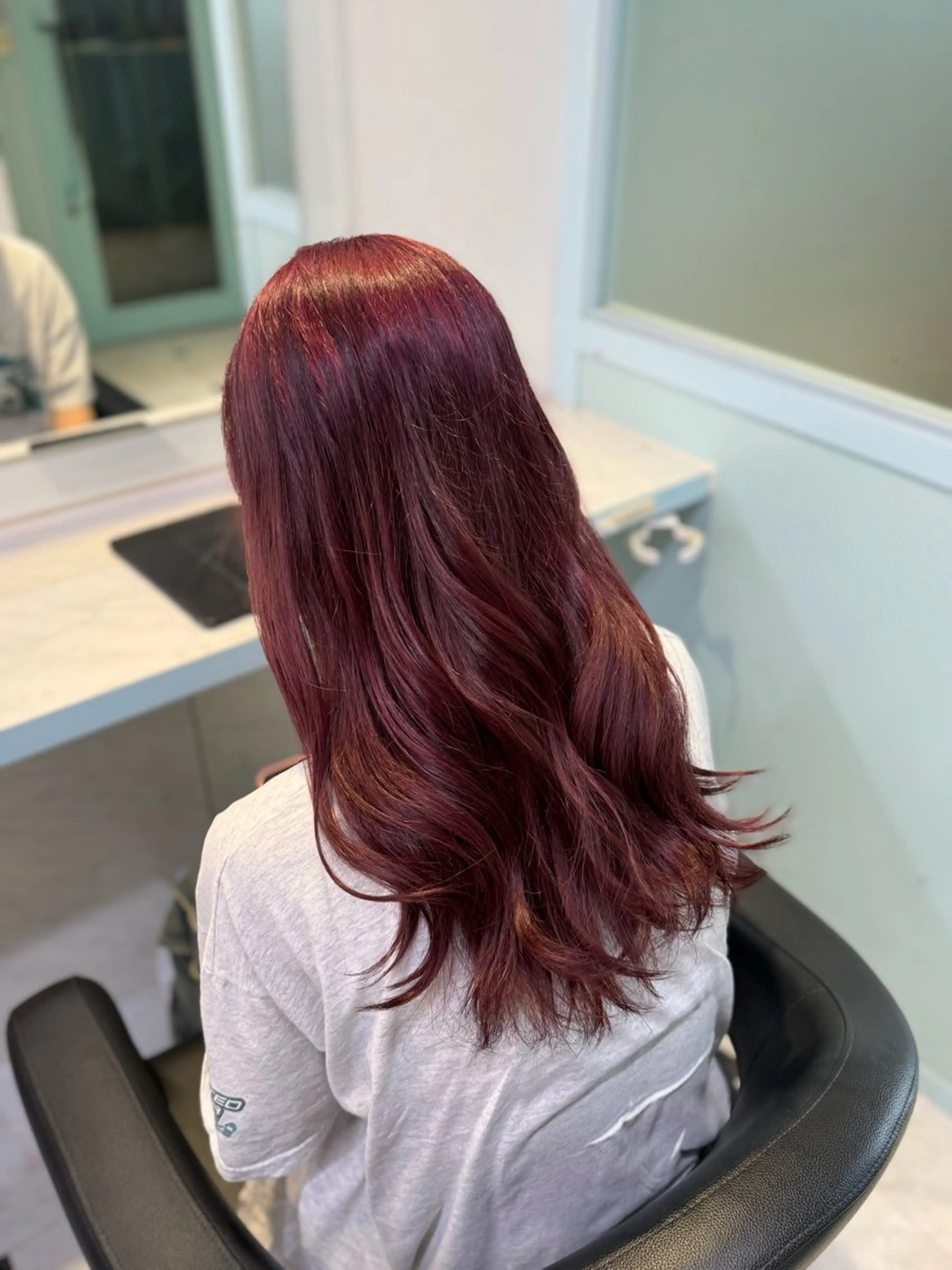 セミロング ヘアカラー 🩷モテ髪＆透明感 🩷ミルクティー🩷のヘアスタイル