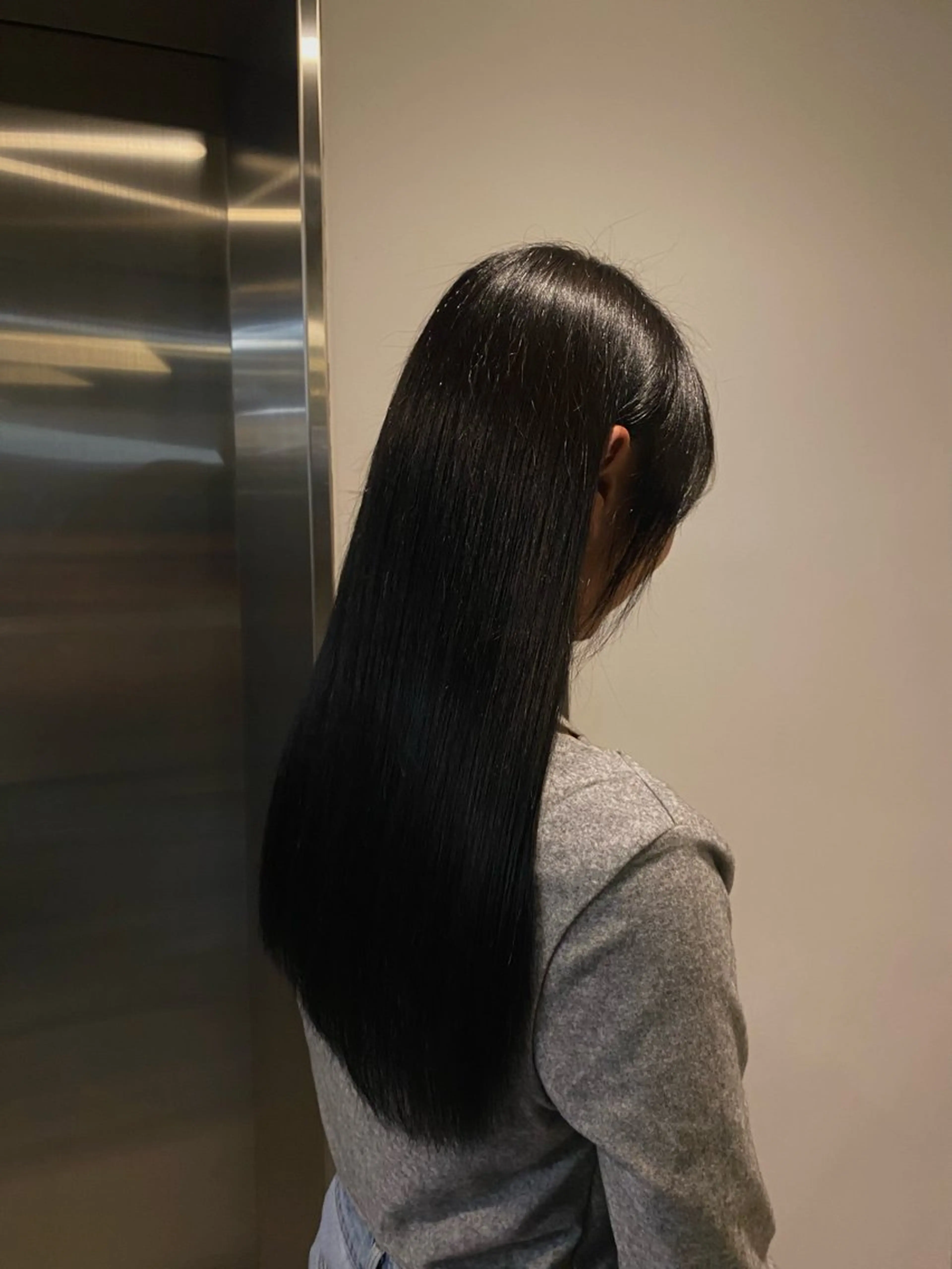 ロング カラー MIYUU OTANIのヘアスタイル