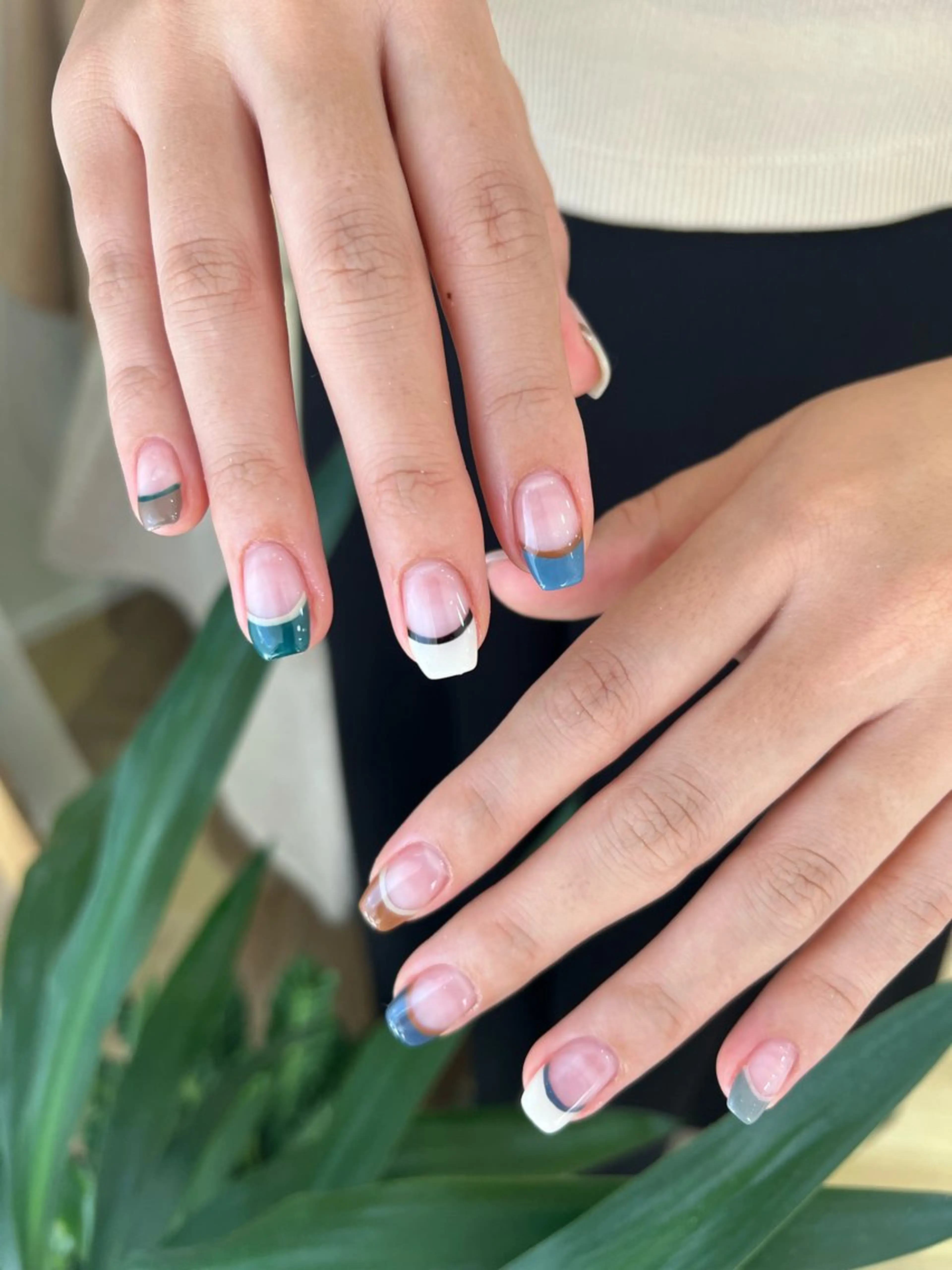 ネイル ハンドネイル フットネイル ハンドケア Nes.Nail所属・Miyagi Asamiのネイルデザイン