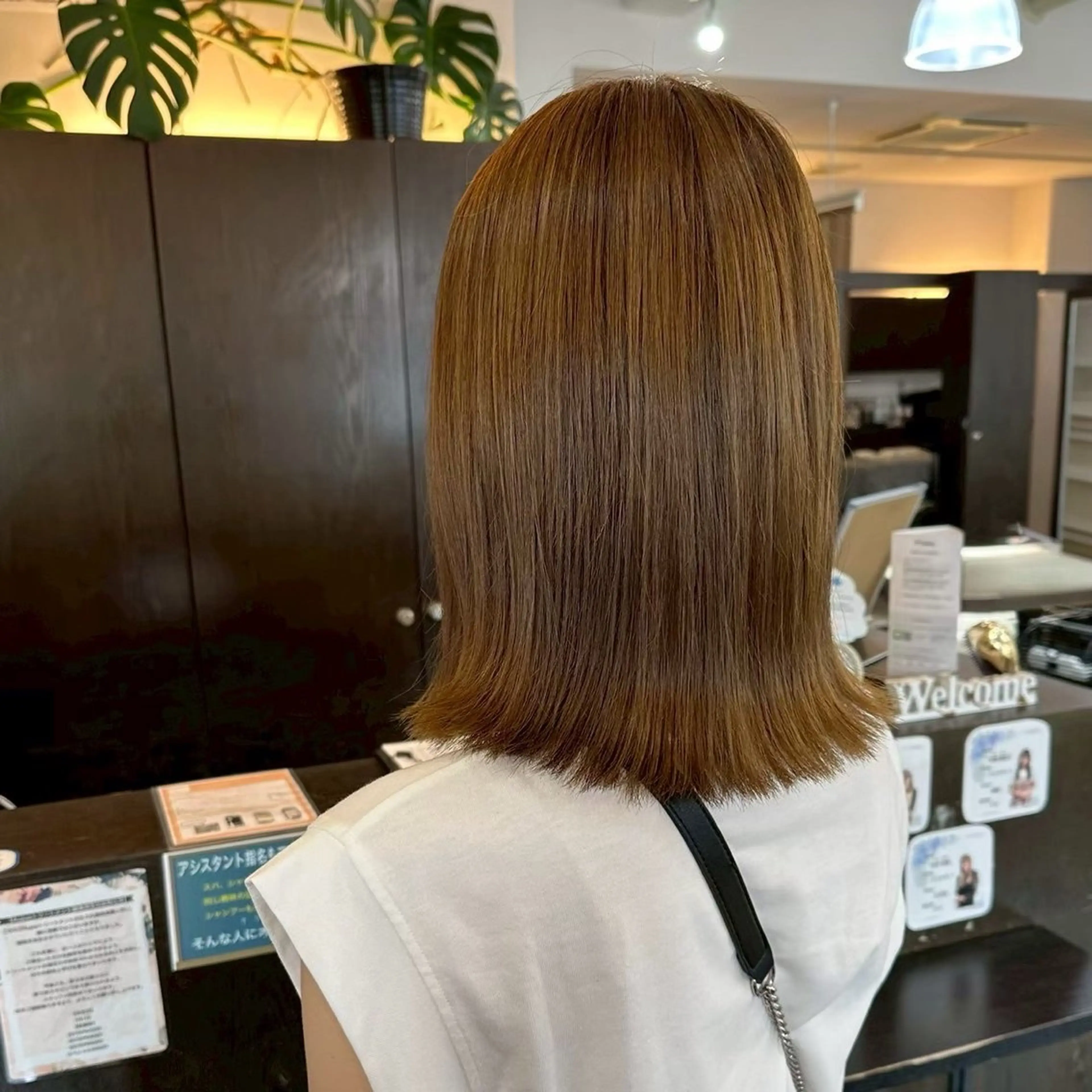 ミディアム カット 近藤 優羽のヘアスタイル