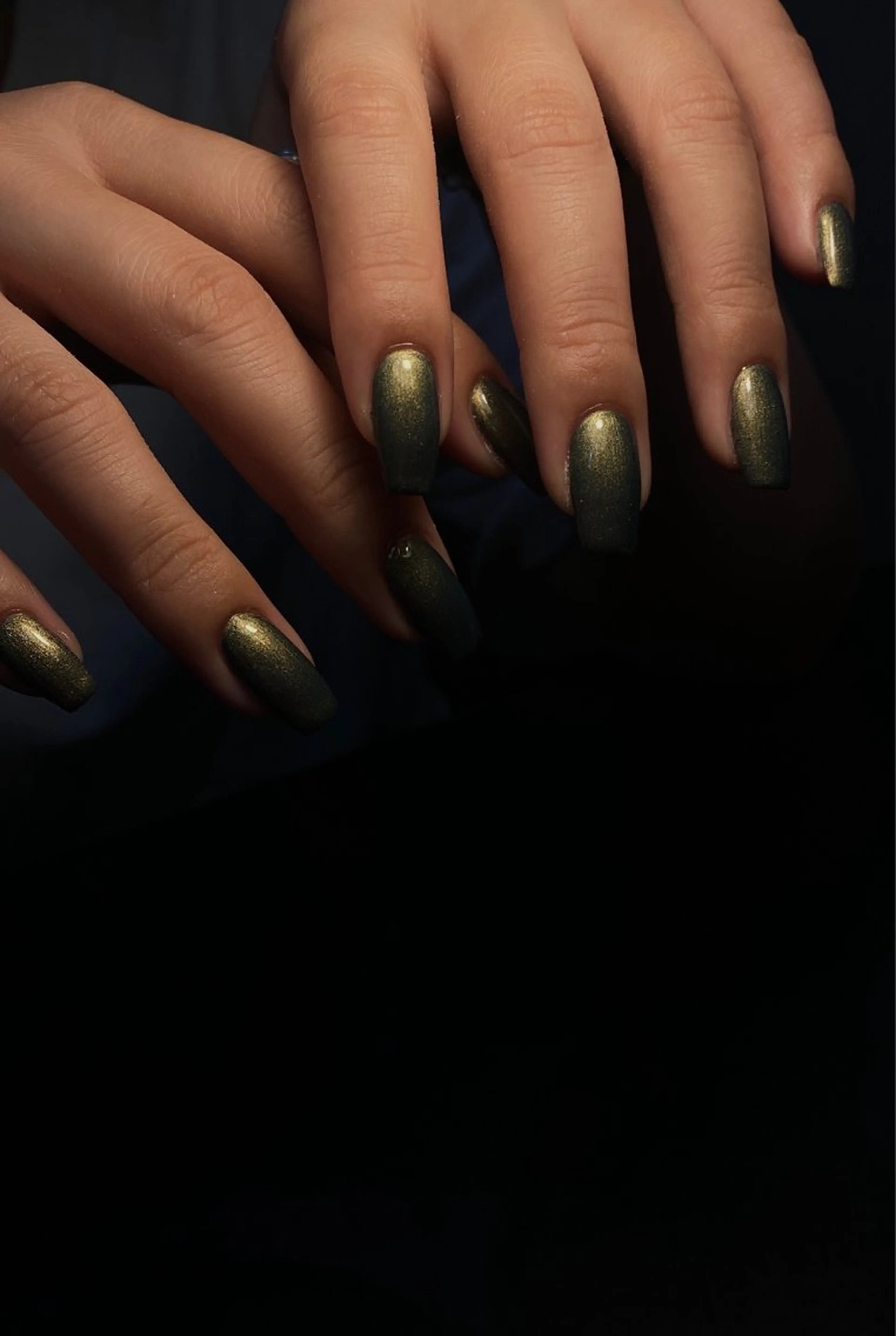 ネイル NILATE所属・渡邉 あいのネイルデザイン