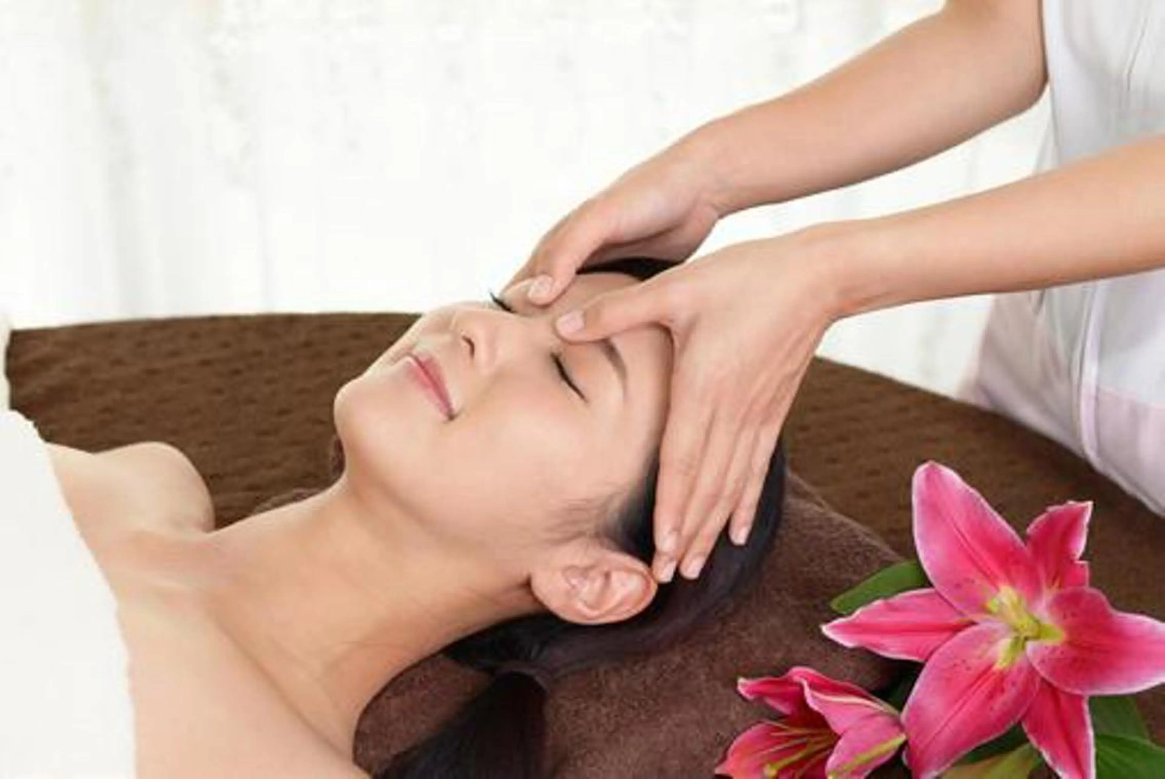 『中顔面短縮‼︎』小顔矯正45分♪エラ 面長　丸顔　歪みに全身からアプローチ♪ 美容はもちろん顎関節症でお悩みの方にも！の写真