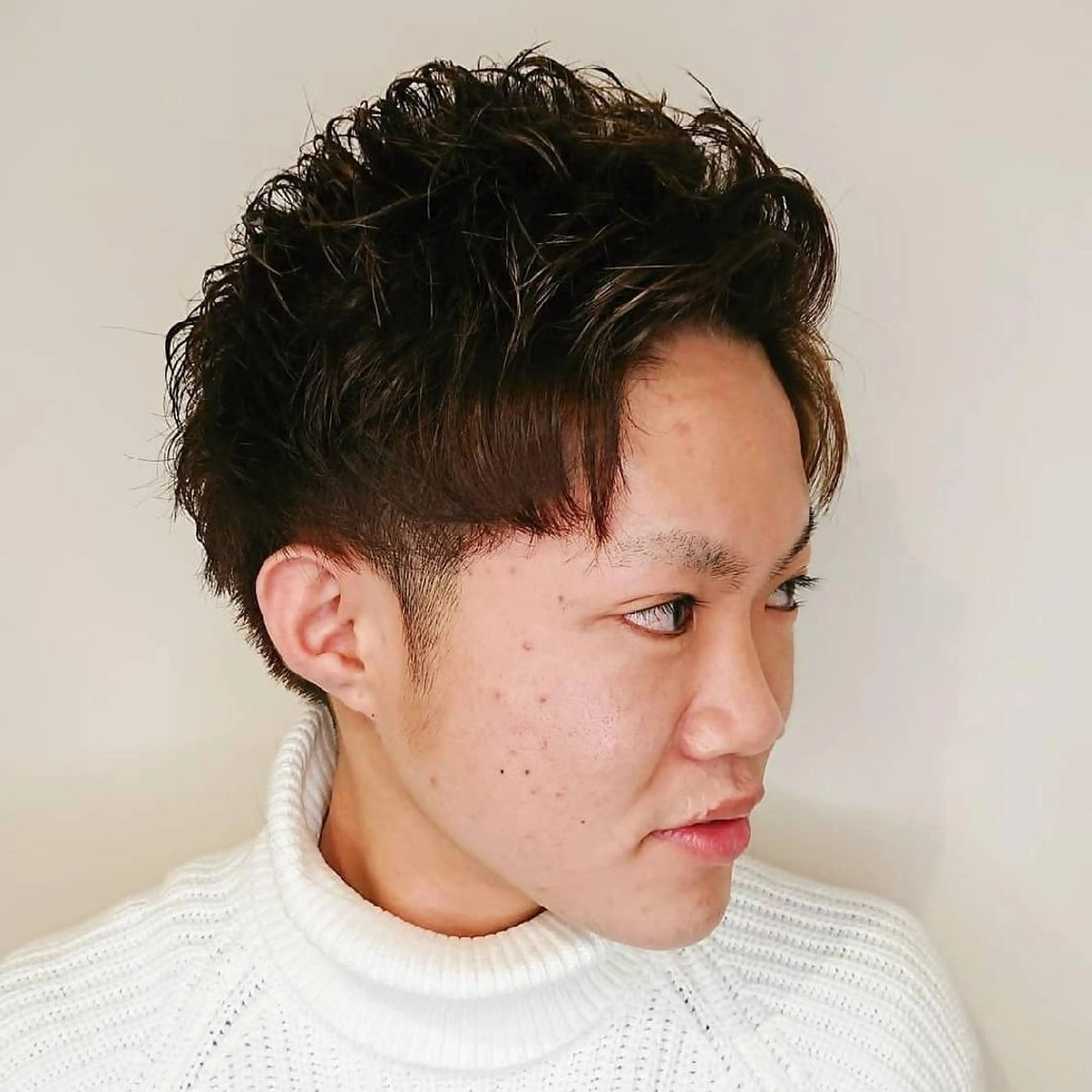 メンズ ブリーチ/ヘアケア/ 艶髪/イギチハルのヘアスタイル