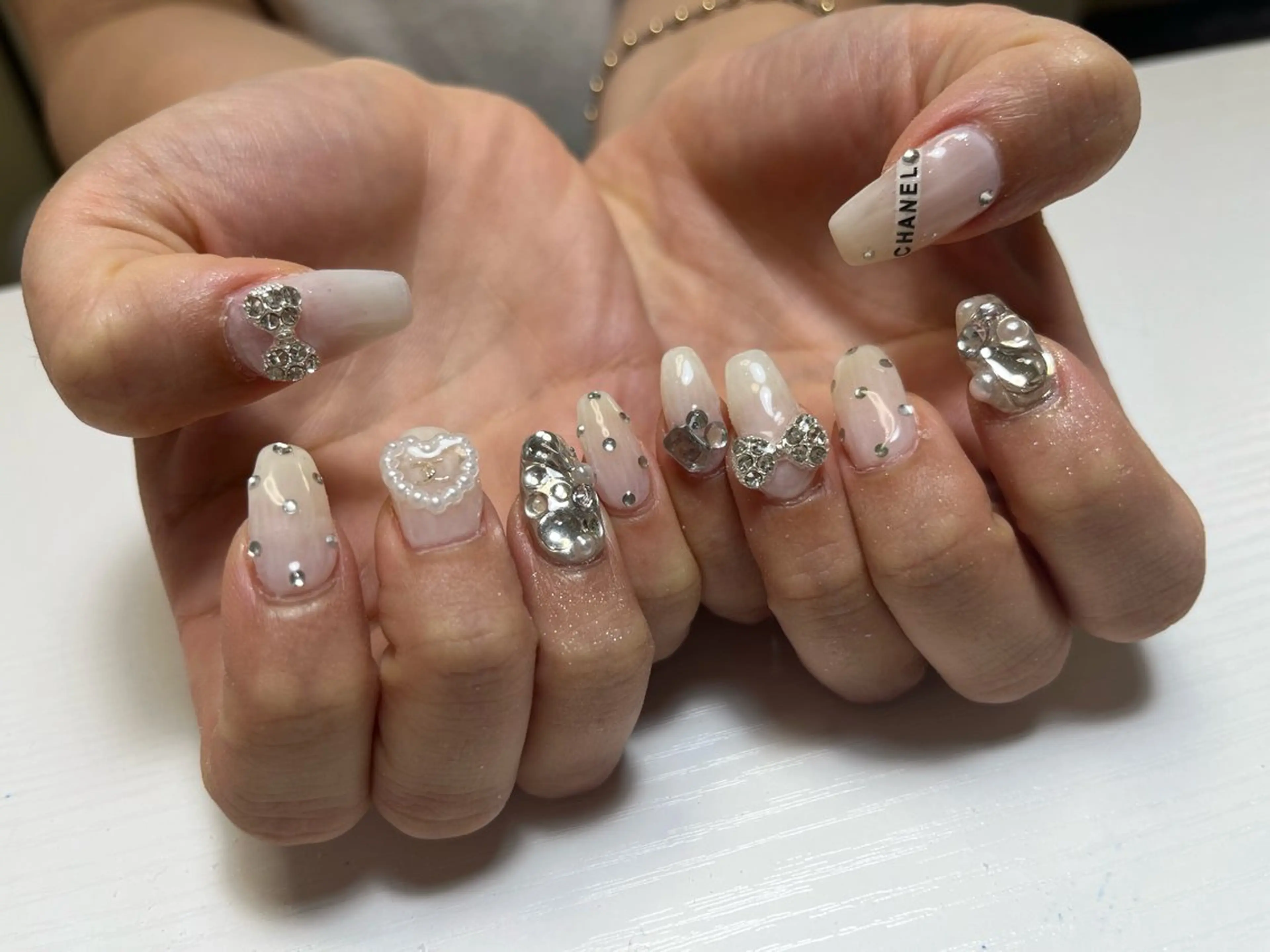 ネイル ハンドネイル Nail Salon Champ🐾のネイルデザイン