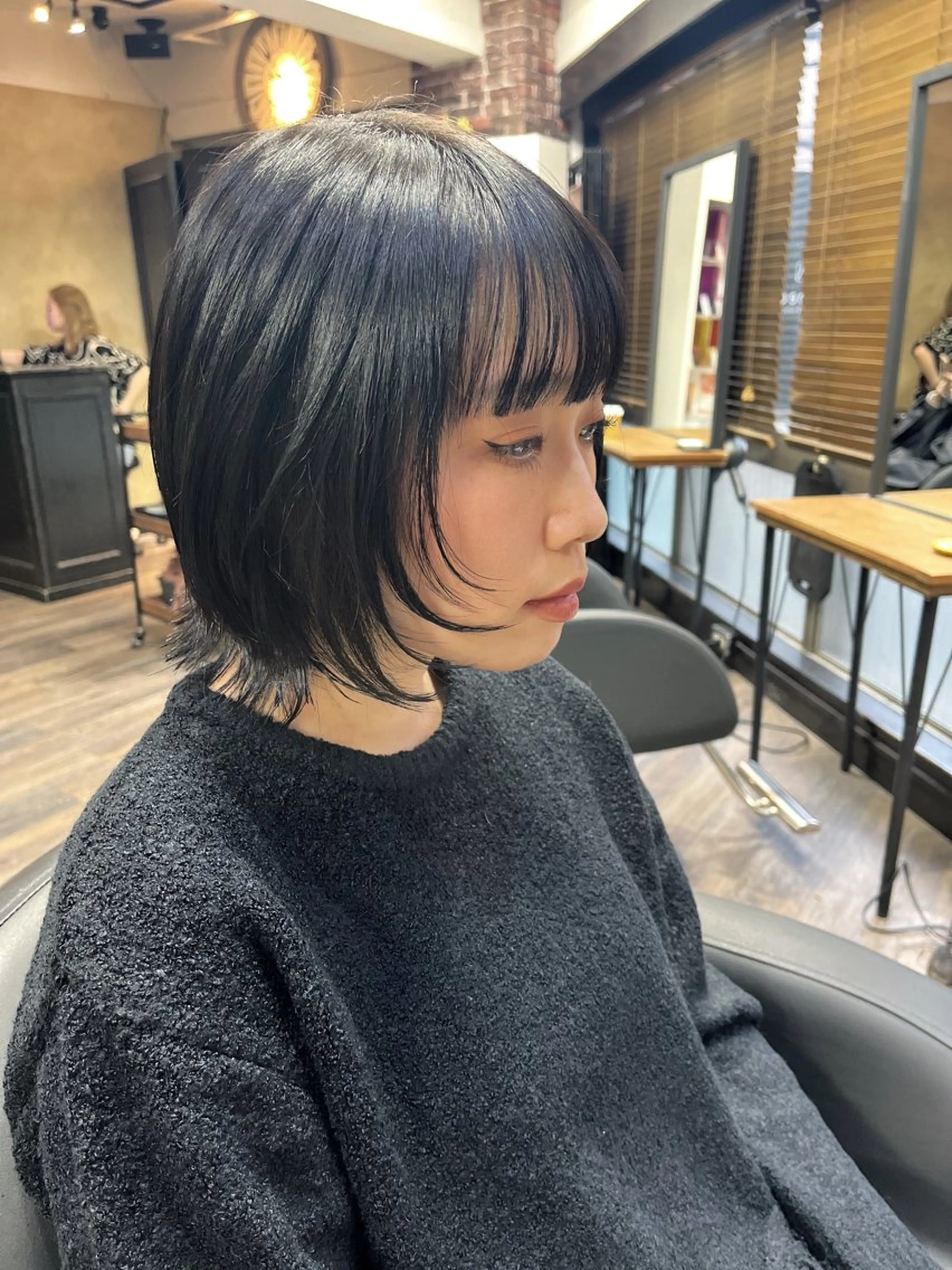 ショート カラー ヘアアレンジ カット ヘアカラー トリートメント 🤍清楚系 韓国レイヤー🤍拓朗のヘアスタイル