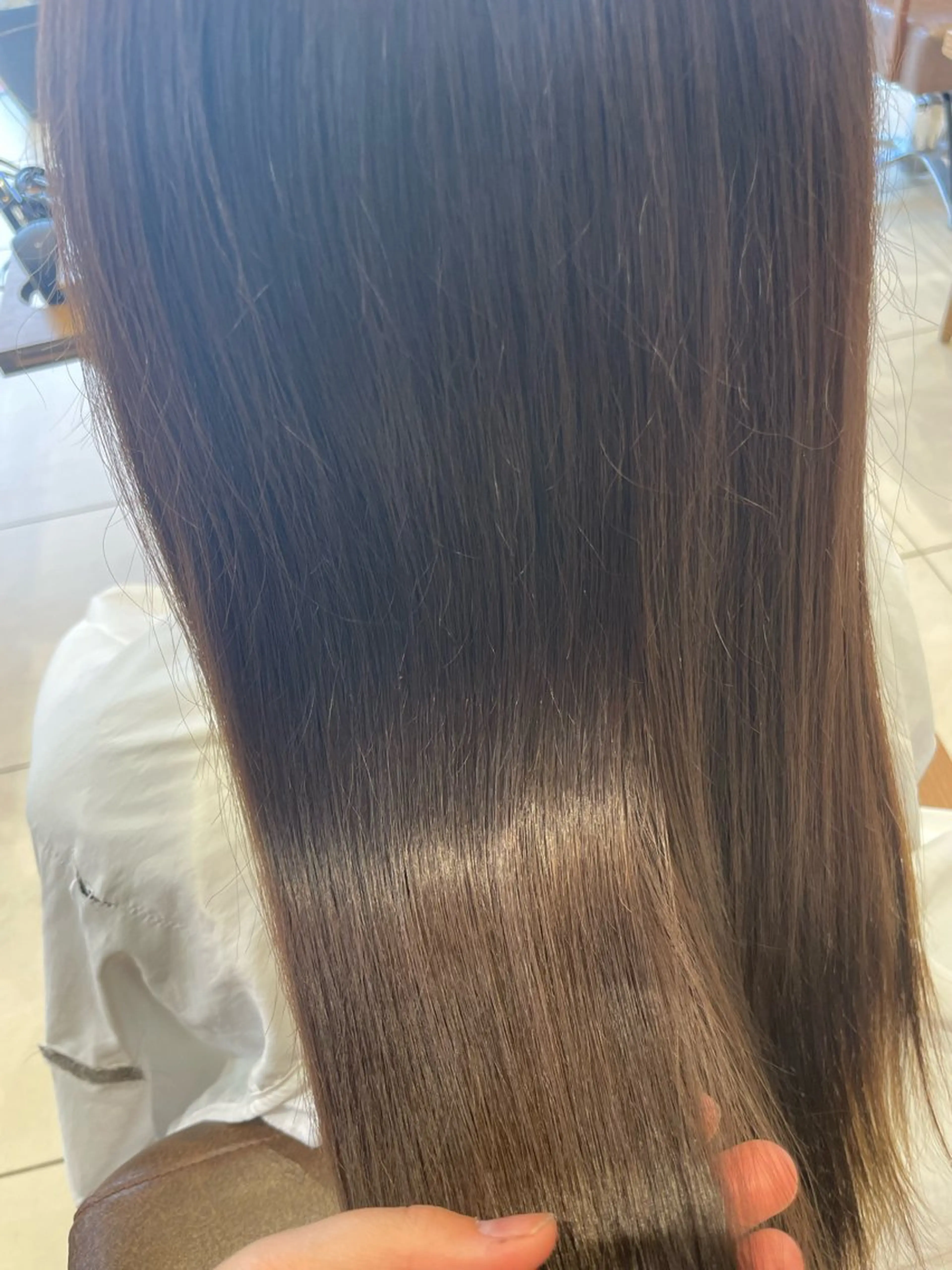 ロング ハイトーン×デザイン 🪽🫧HIKARIのヘアスタイル