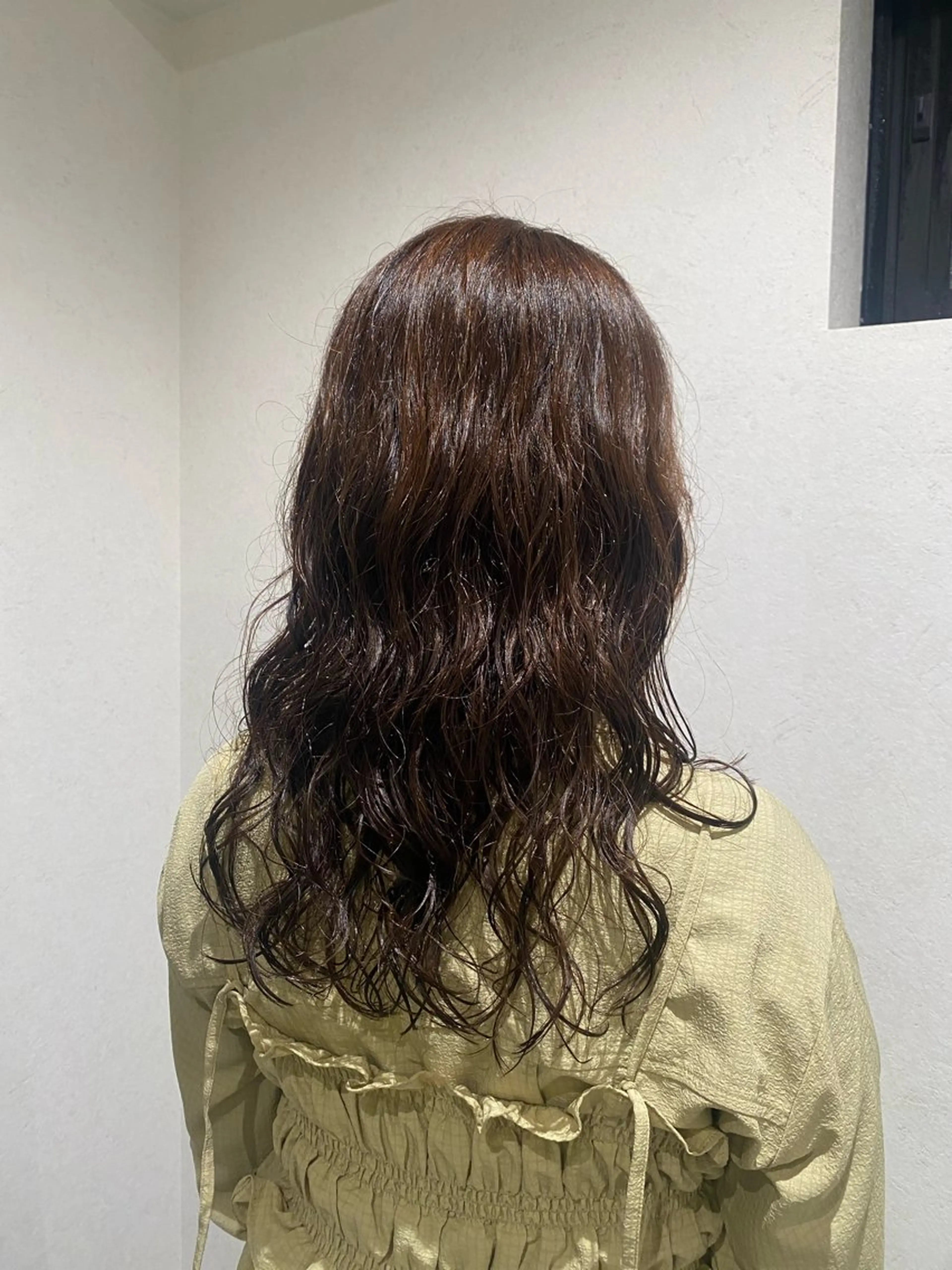 【ダメージが気になる🙋🏻‍♀️】ケア剤+緩めパーマの写真