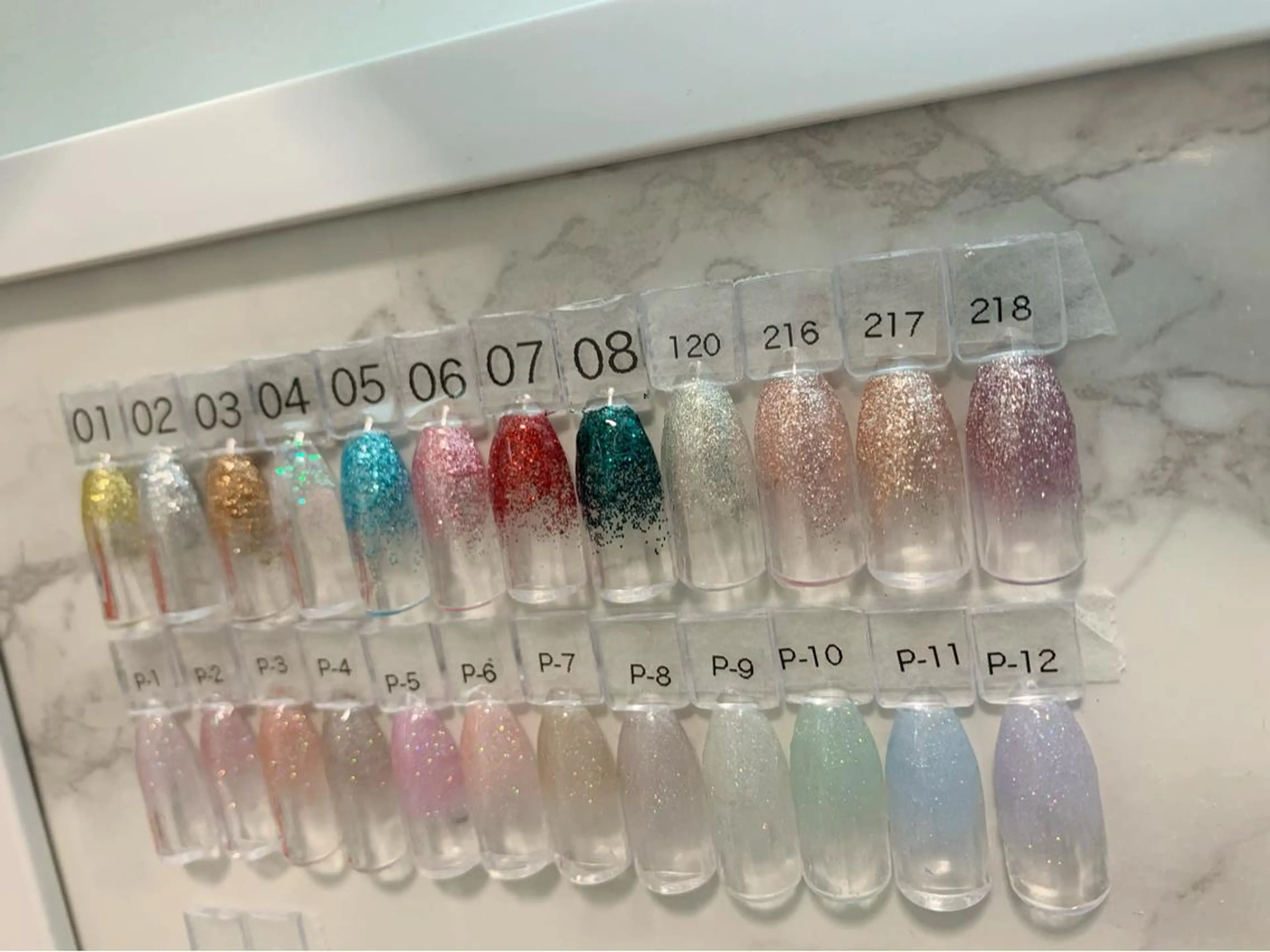 ネイル グラデーション ラメ(グリッター) ラメグラデーション オフィスネイル シンプルネイル ハンドネイル tytto nail ❤︎‪‪eri‪‪のネイルデザイン