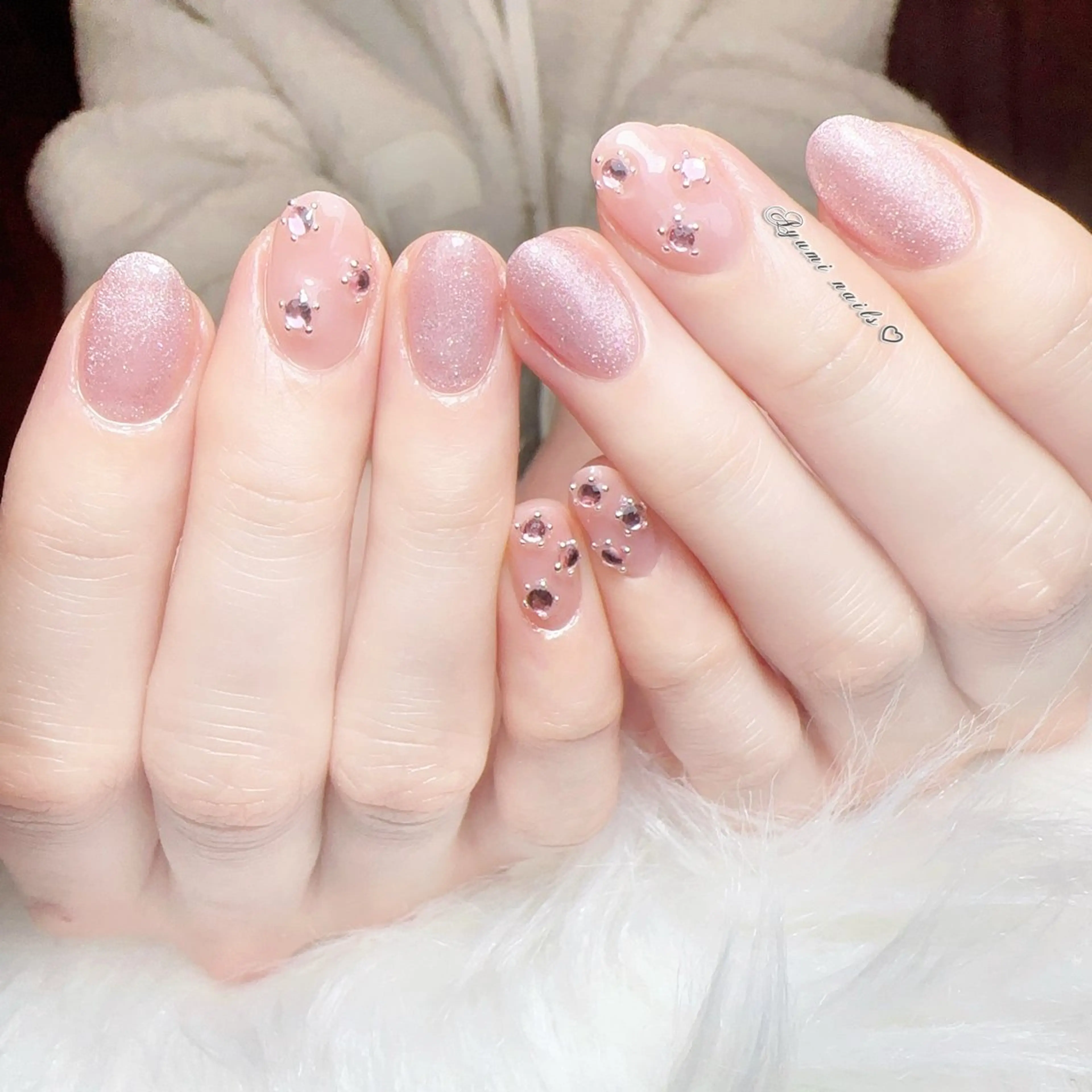 ネイル YUMI ニュアンスnailsのネイルデザイン