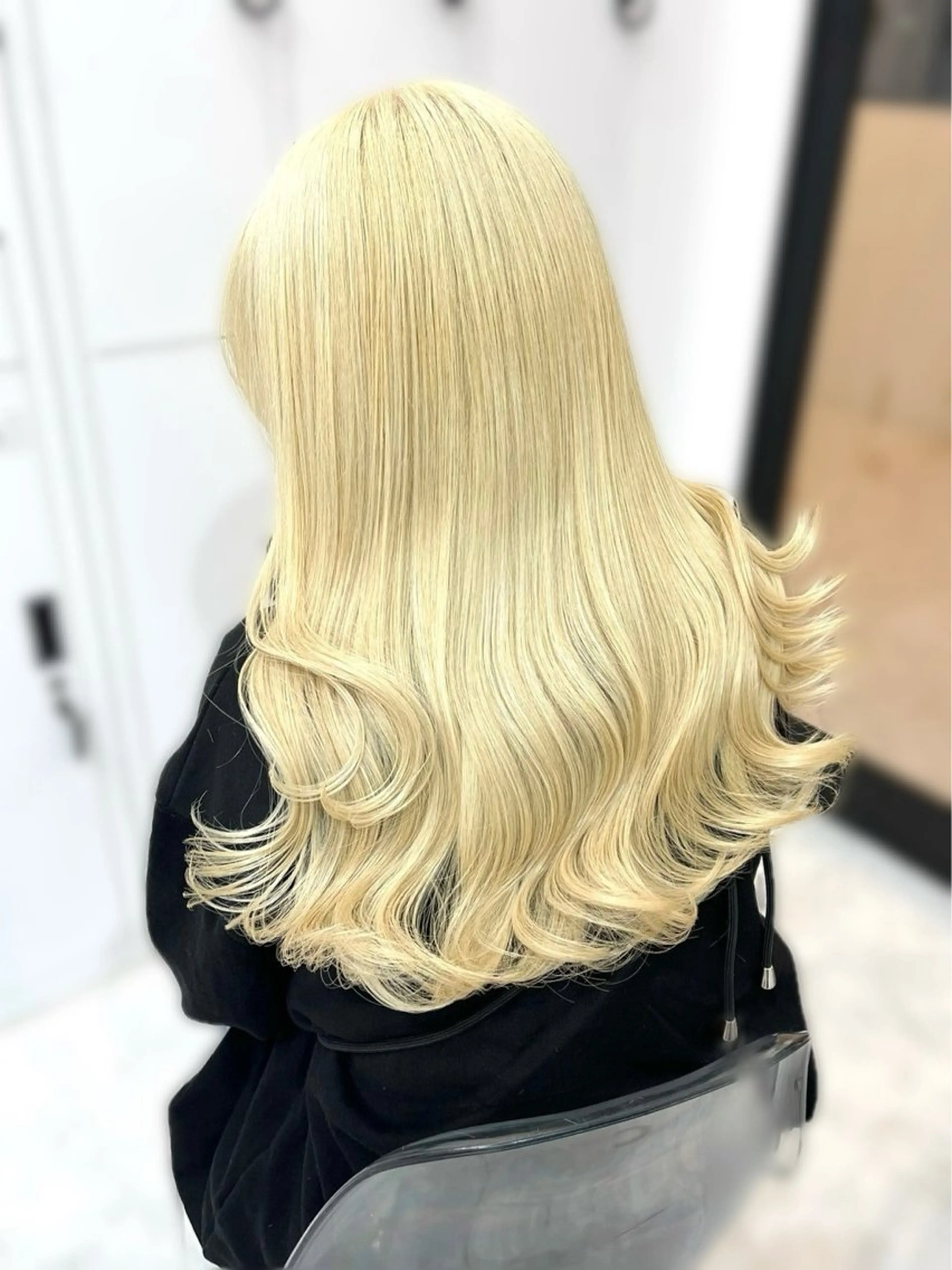 ミディアム カラー パーマ ヘアアレンジ メンズ キッズ ヘアカラー トリートメント レイヤー×ハイトーン / mihana🪐のヘアスタイル