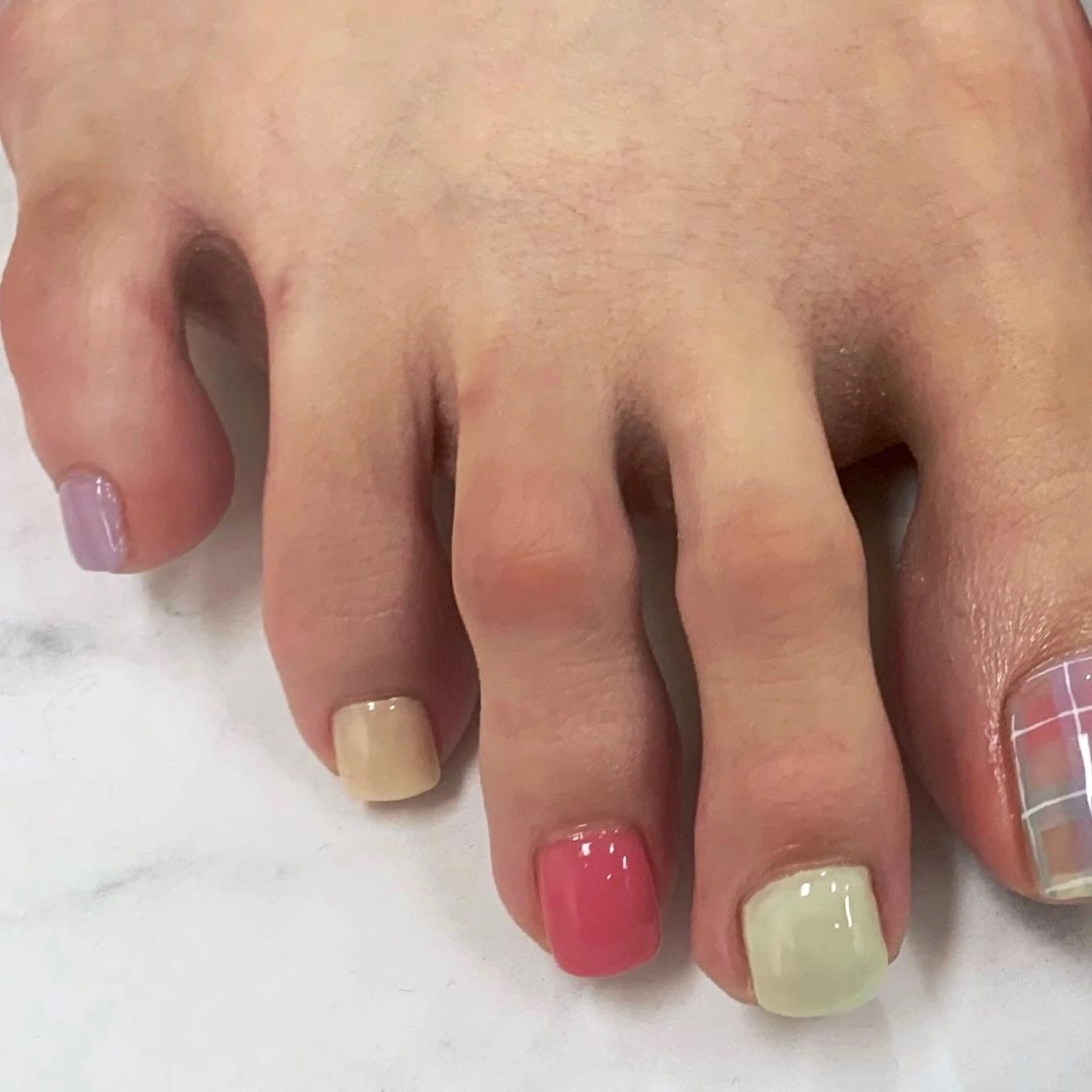 ネイル フットネイル アトリエ　ミモザ所属・いまむら あかりのネイルデザイン