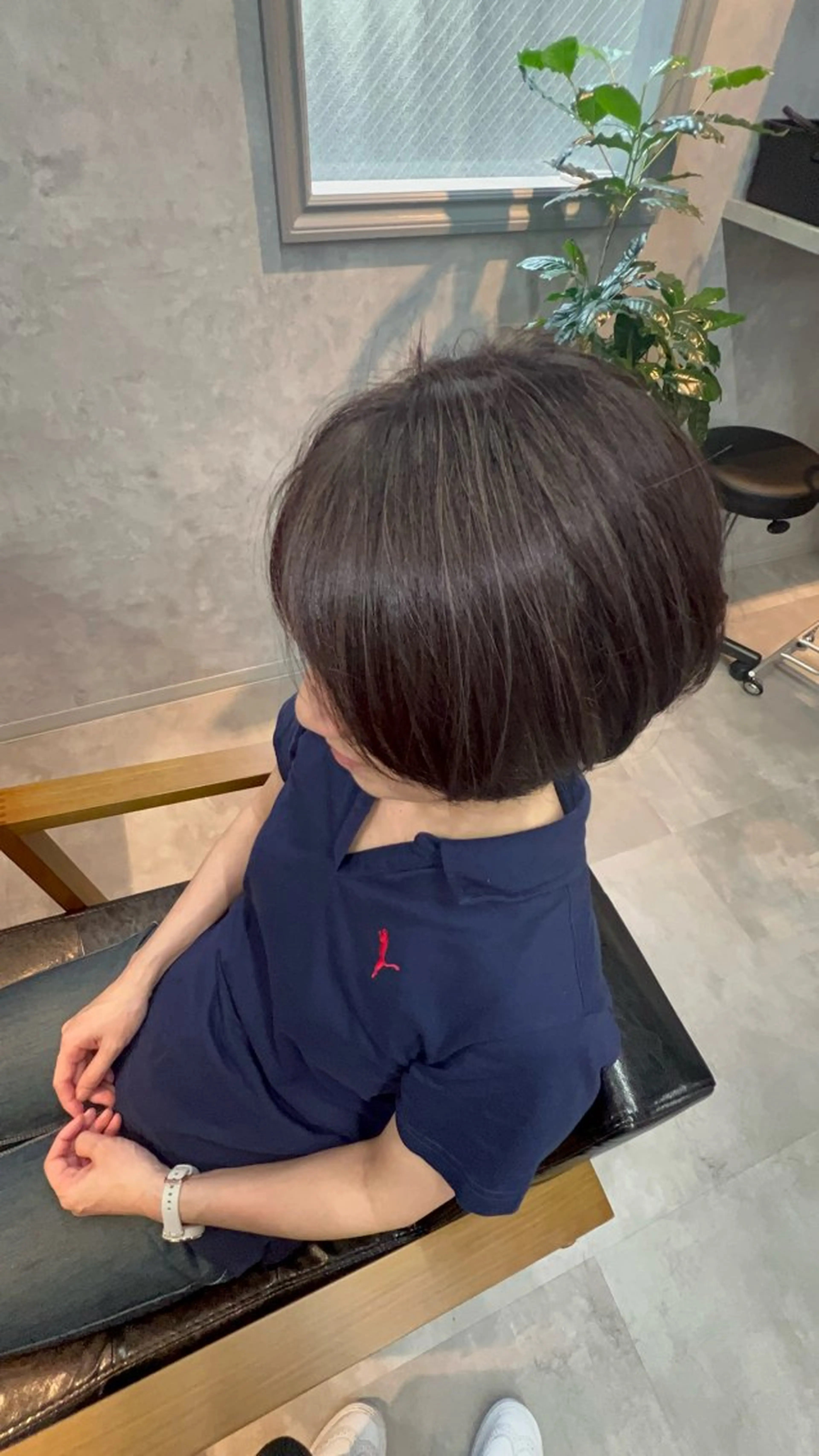 ミディアム ヘアカラー motoトップカラー リスト/ブリーチカラのヘアスタイル