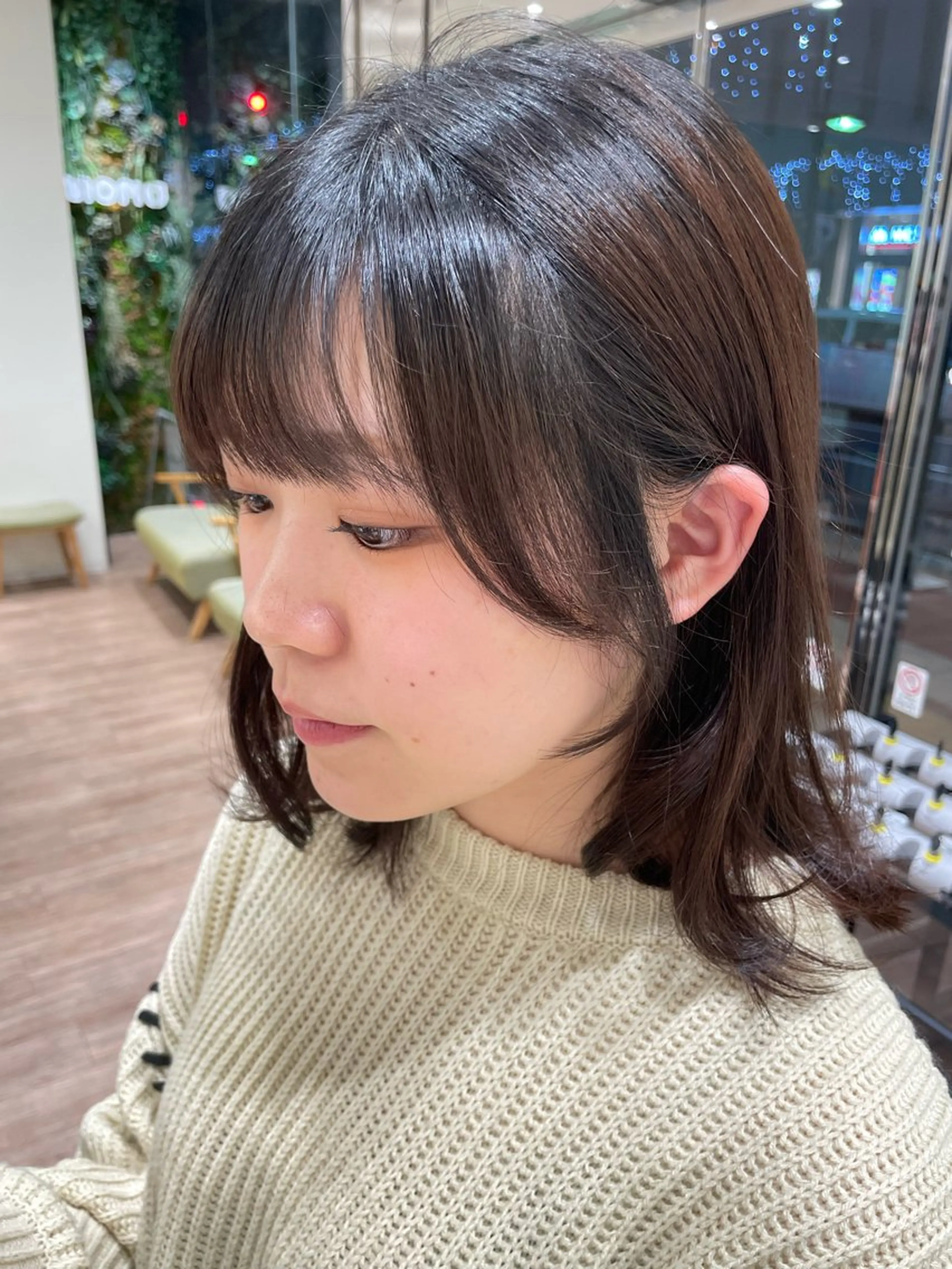 【前髪カット+トリートメント】🦋選べるトリートメントで艶髪に🦋の写真