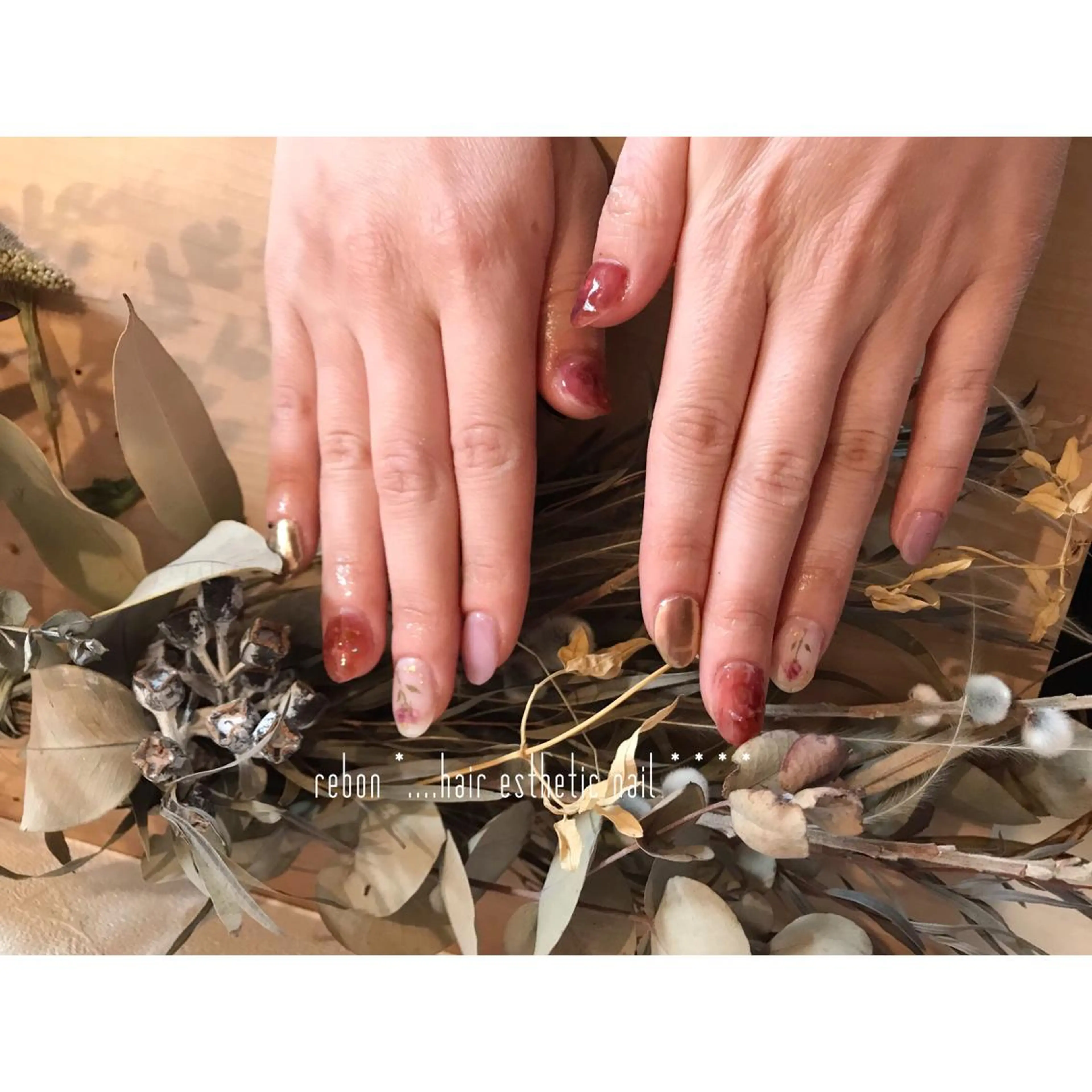 ネイル ハンドネイル フットネイル rebon＊ natsukiのネイルデザイン