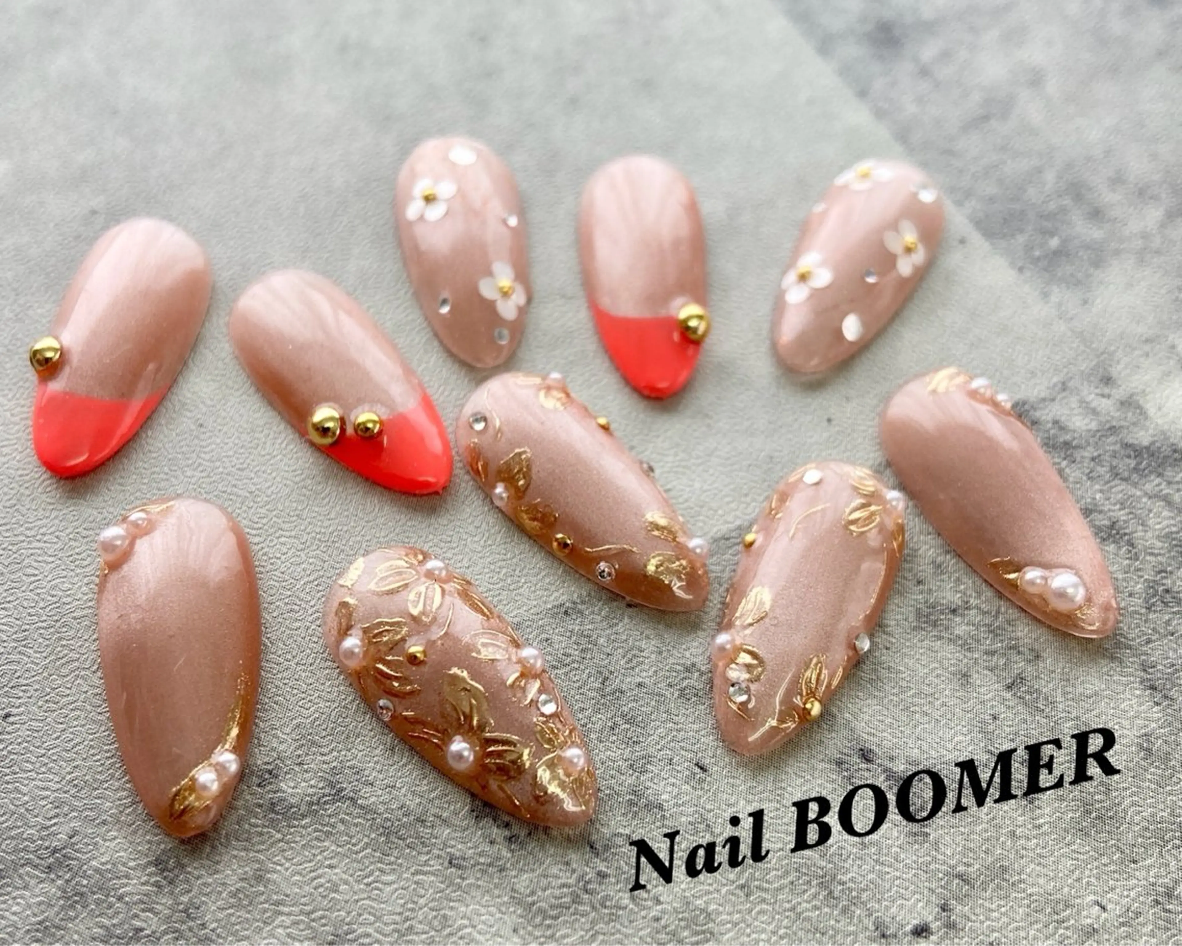 ネイル ハンドネイル ネイル ブーマーのネイルデザイン