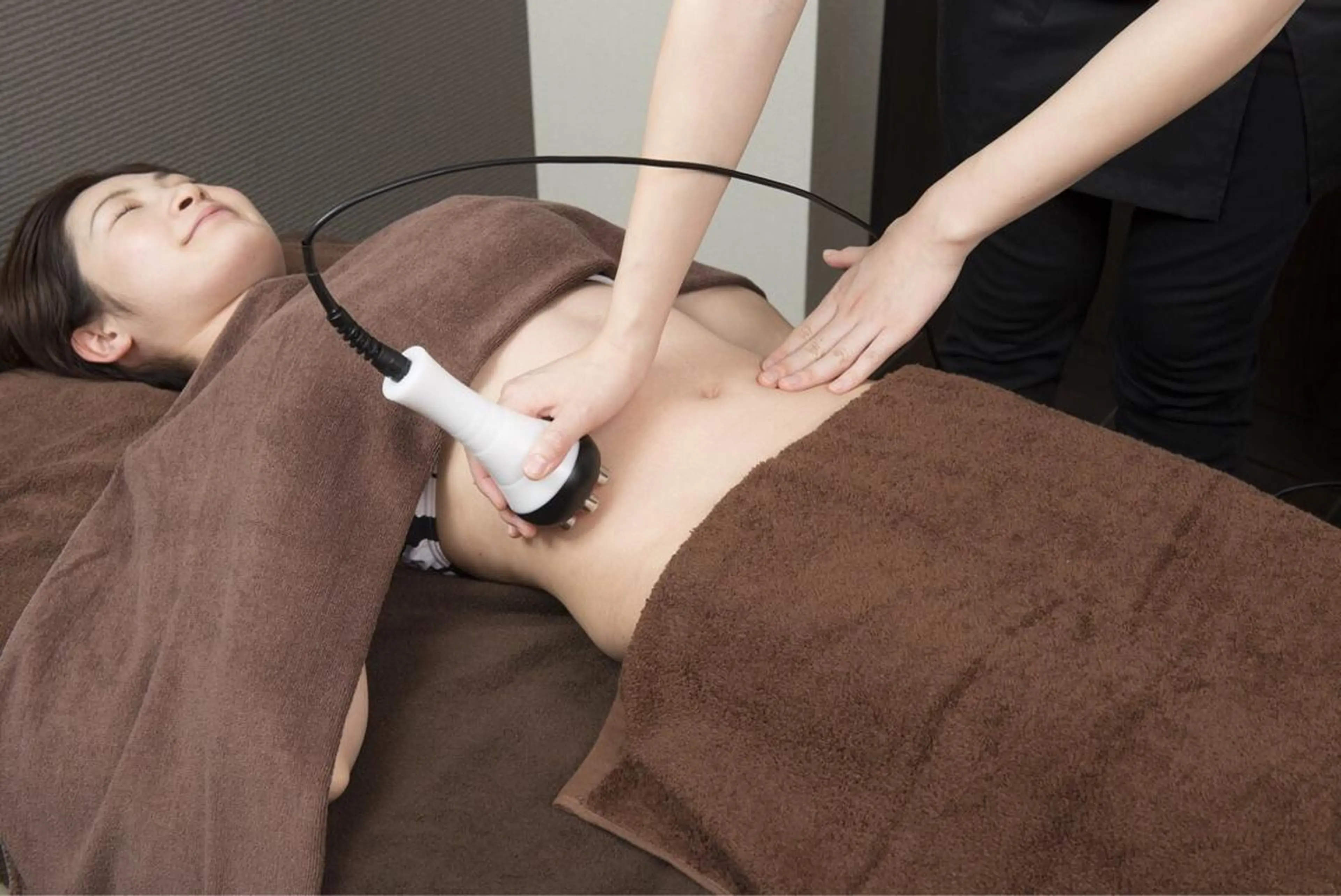 藤通り中国式足つぼ、リンパマッサージ所属・鄭 福順のエステ・リラクイメージ