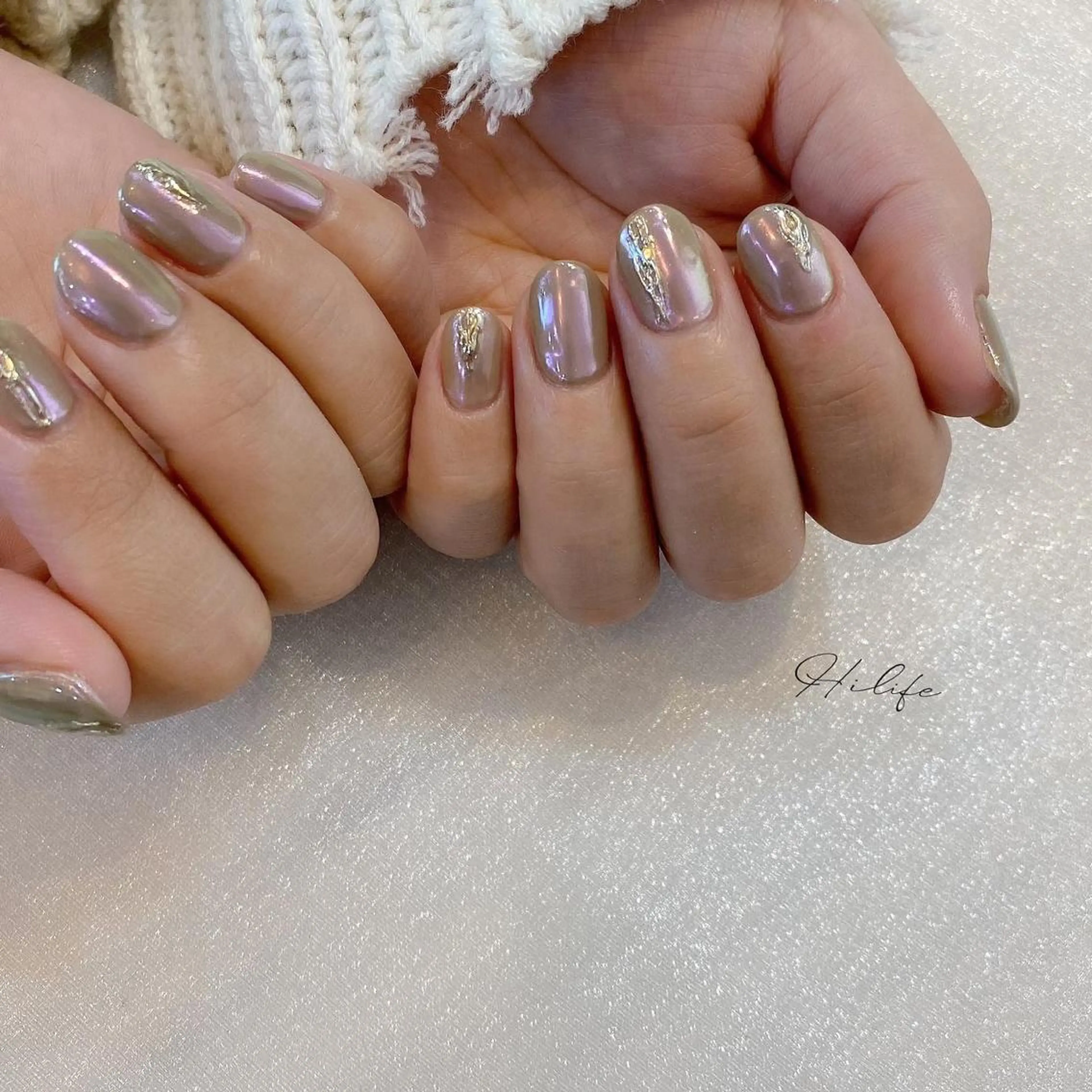 ネイル ミラーネイル ハンドネイル Nail Adore.のネイルデザイン