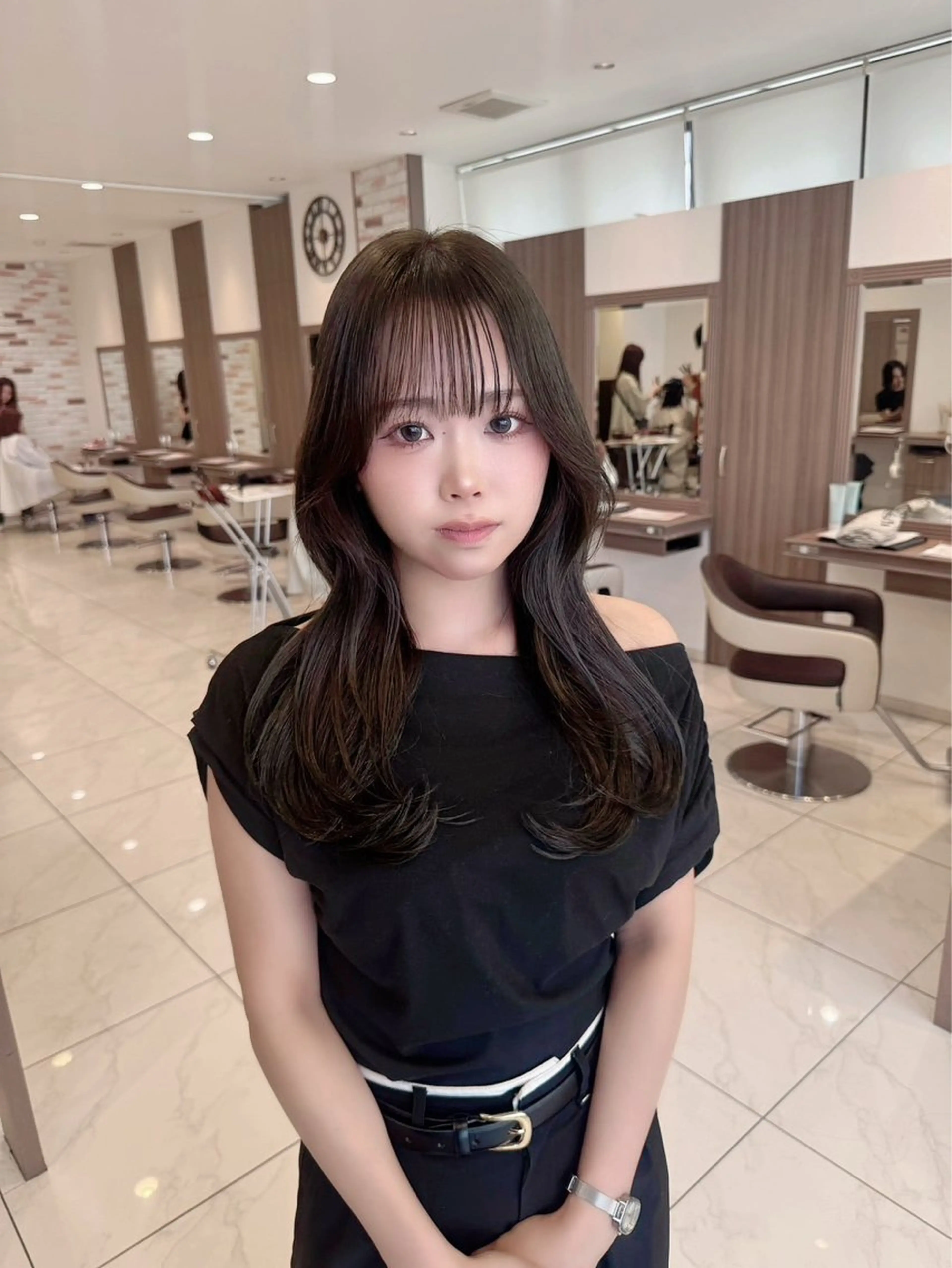 セミロング カラー カット ヘアカラー トリートメント 菊池 遼/透明感 /韓国レイヤー/艶感のヘアスタイル