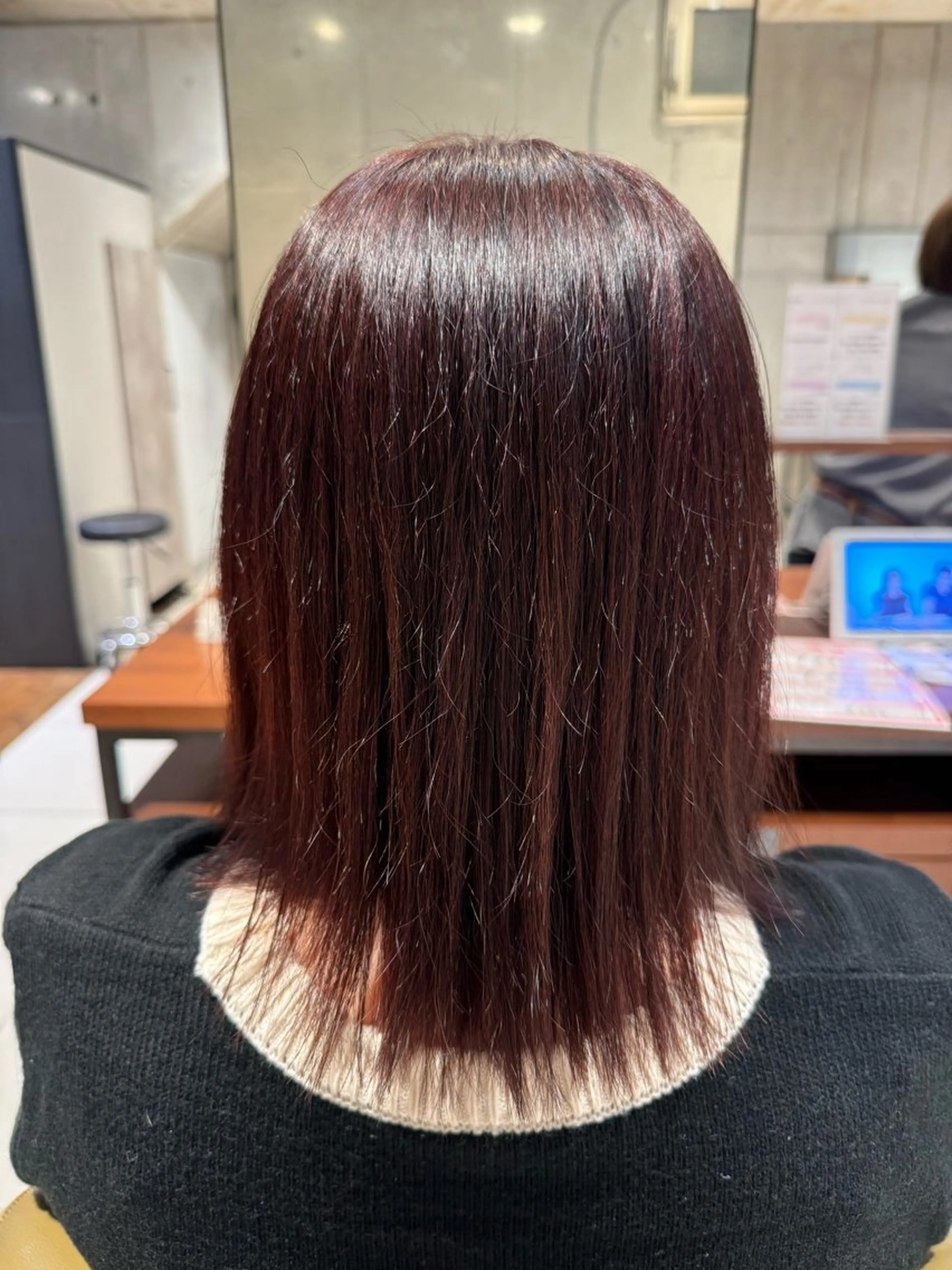 カラー ピンクカラー ヘアカラー トリートメント 艶カラー 梨菜💜のヘアスタイル