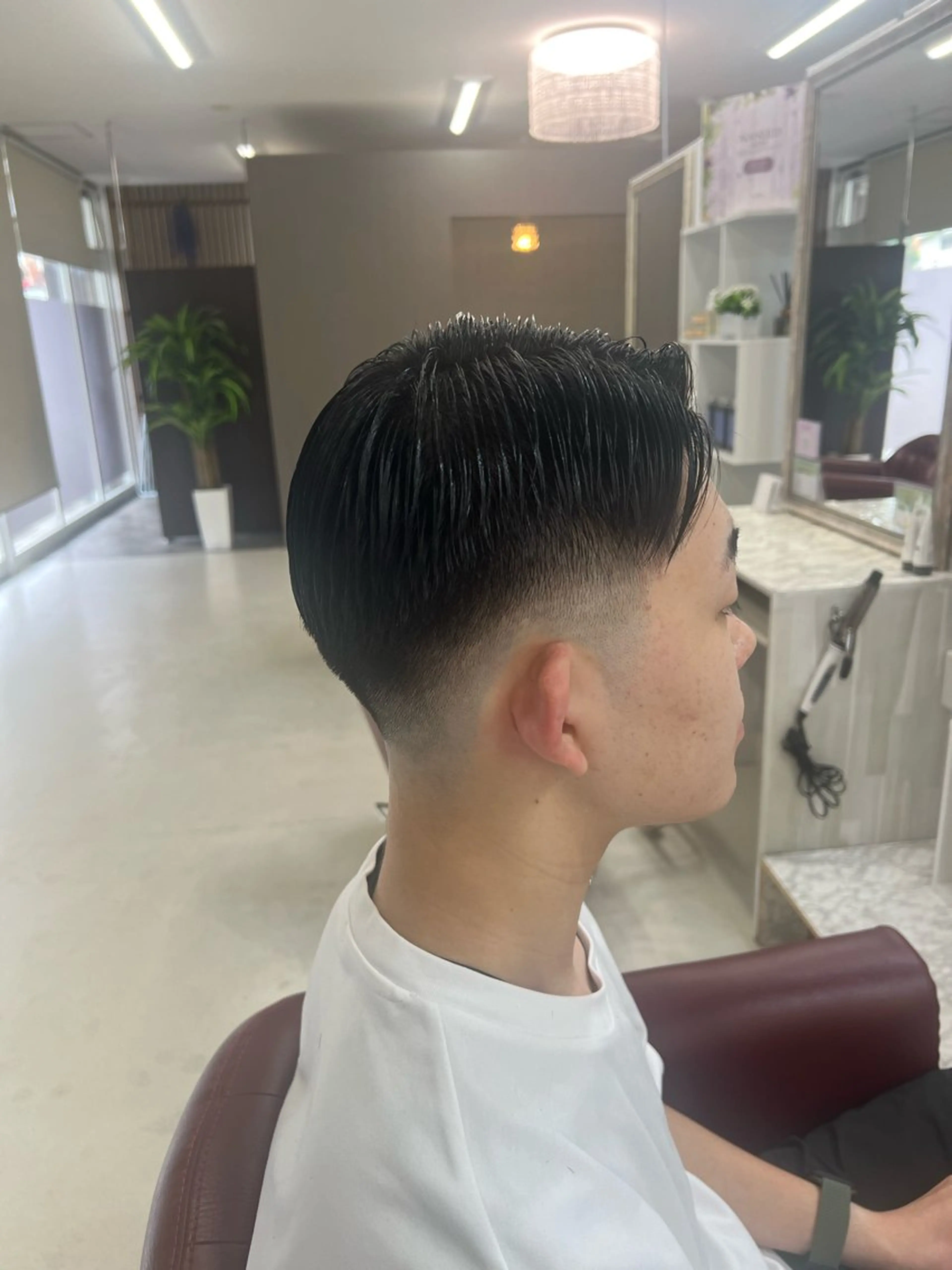 ショート メンズ フェードカット KEN 🌟のヘアスタイル