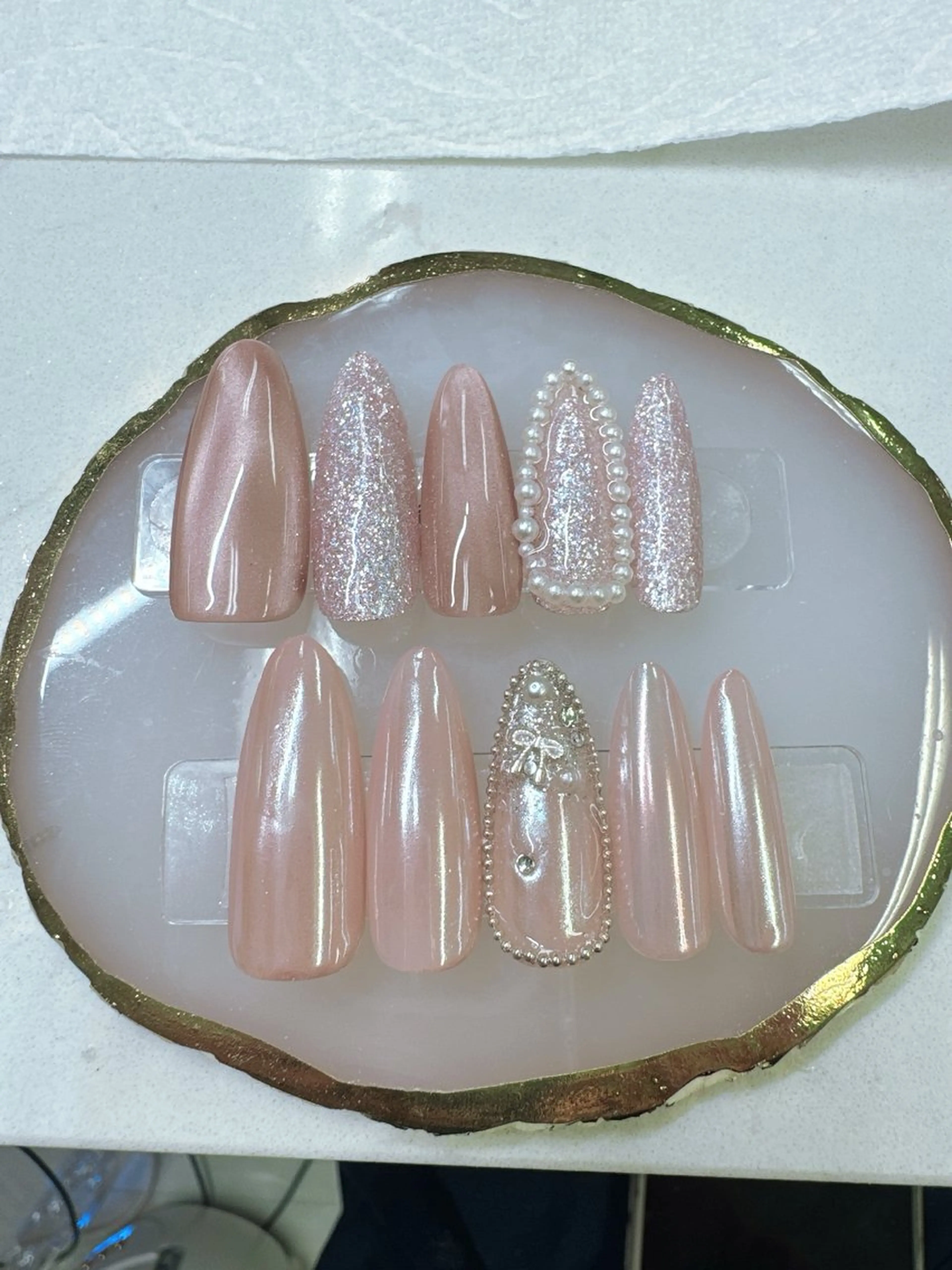 ネイル アートネイル べっ甲ネイル ボルドー ドット フットネイル ハンドネイル クイーンズネイル銀座所属・Queeens nailのネイルデザイン