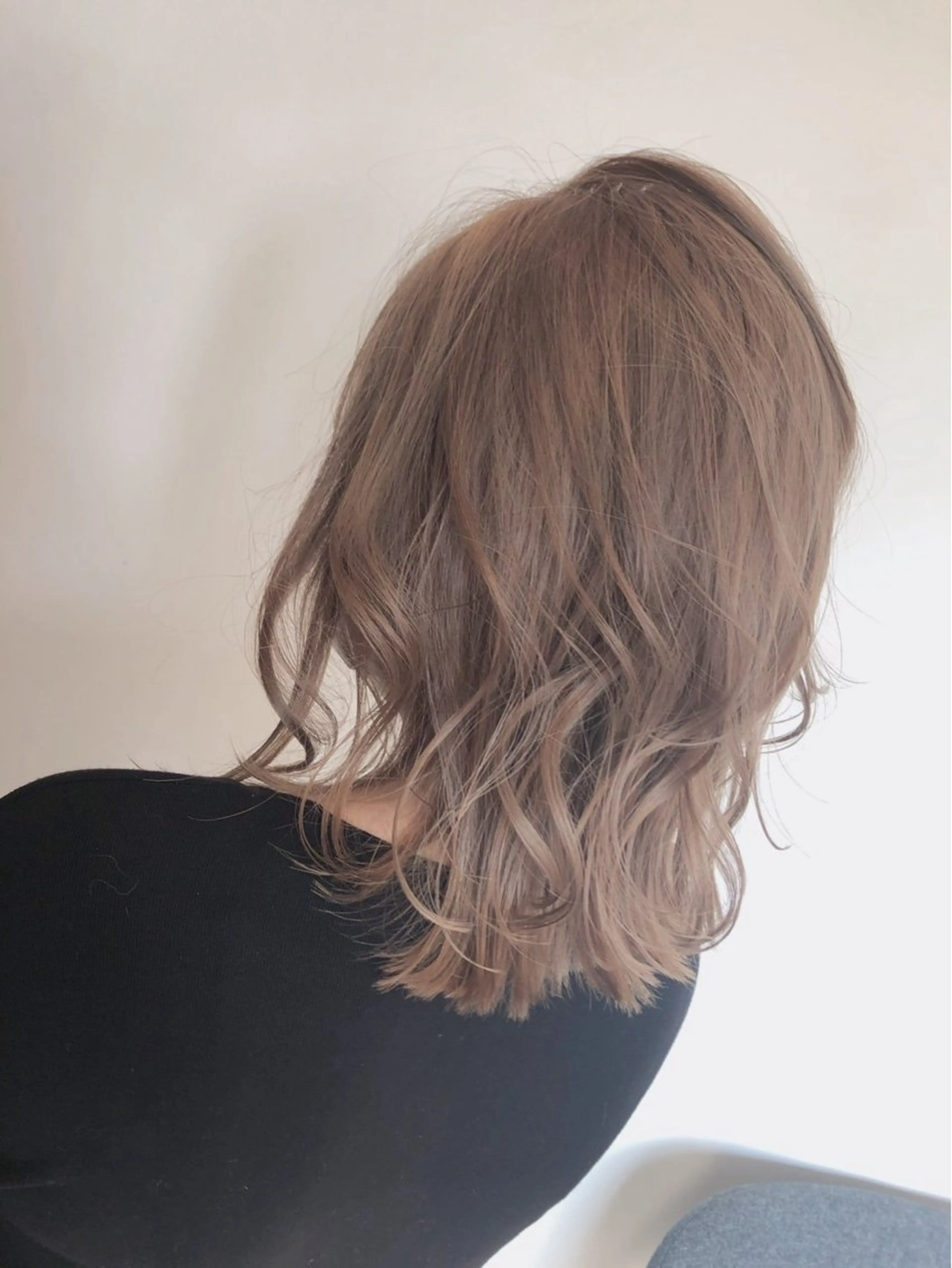 ミディアム Fill mikuのヘアスタイル