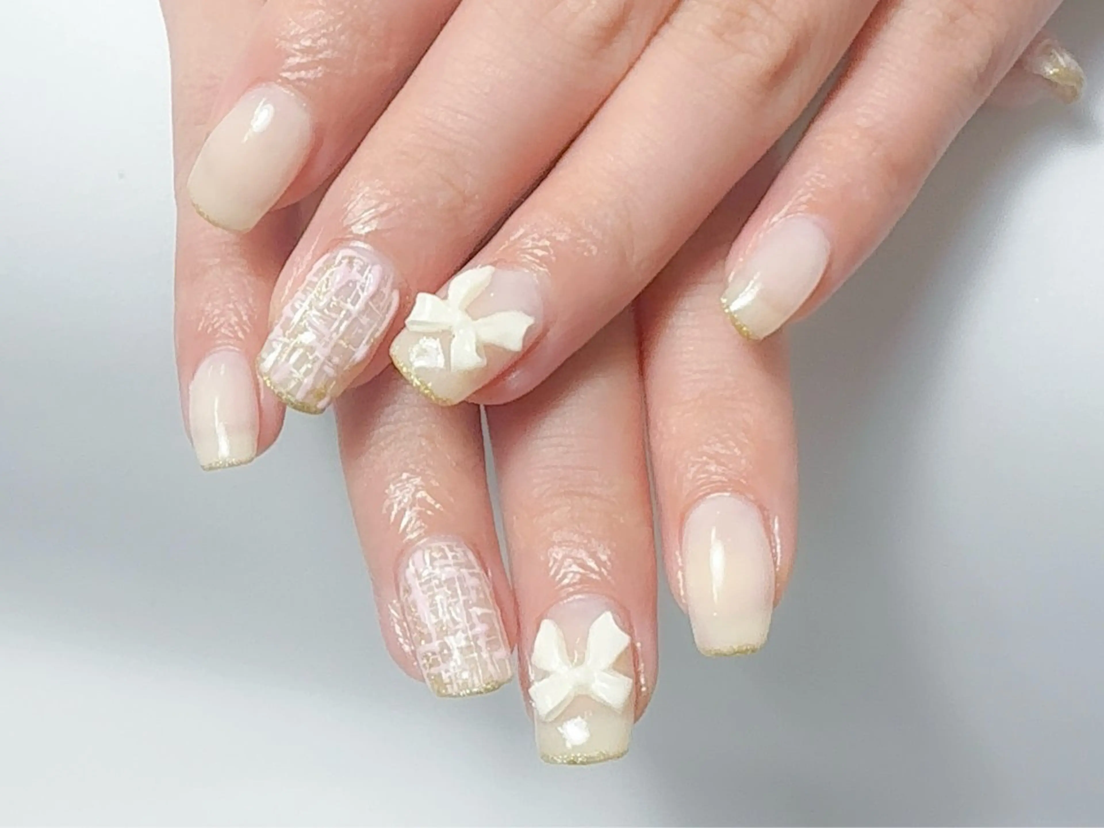 セミロング サロン リムネイルのネイルデザイン