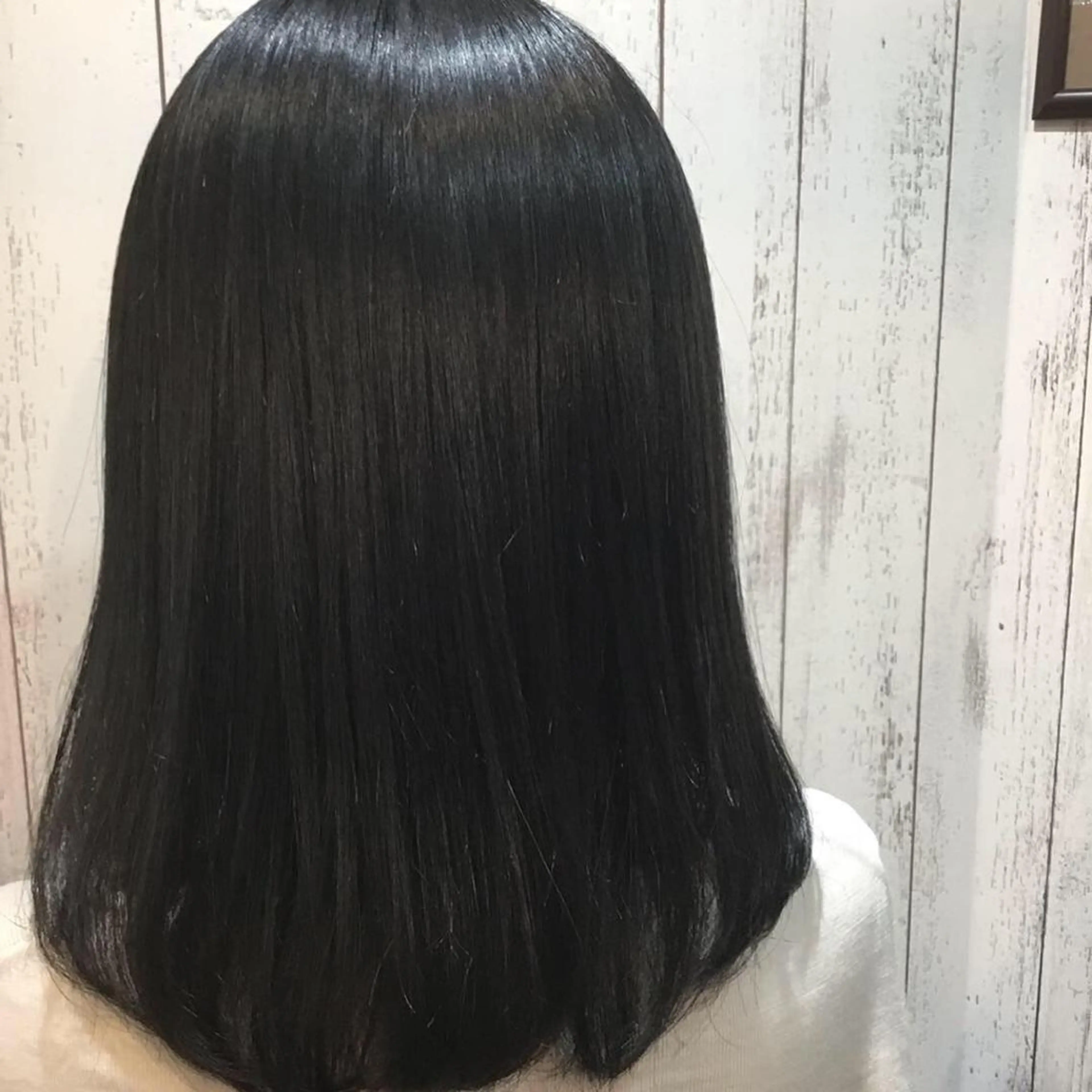 セミロング カラー パーマ embrace エンブレイスのヘアスタイル