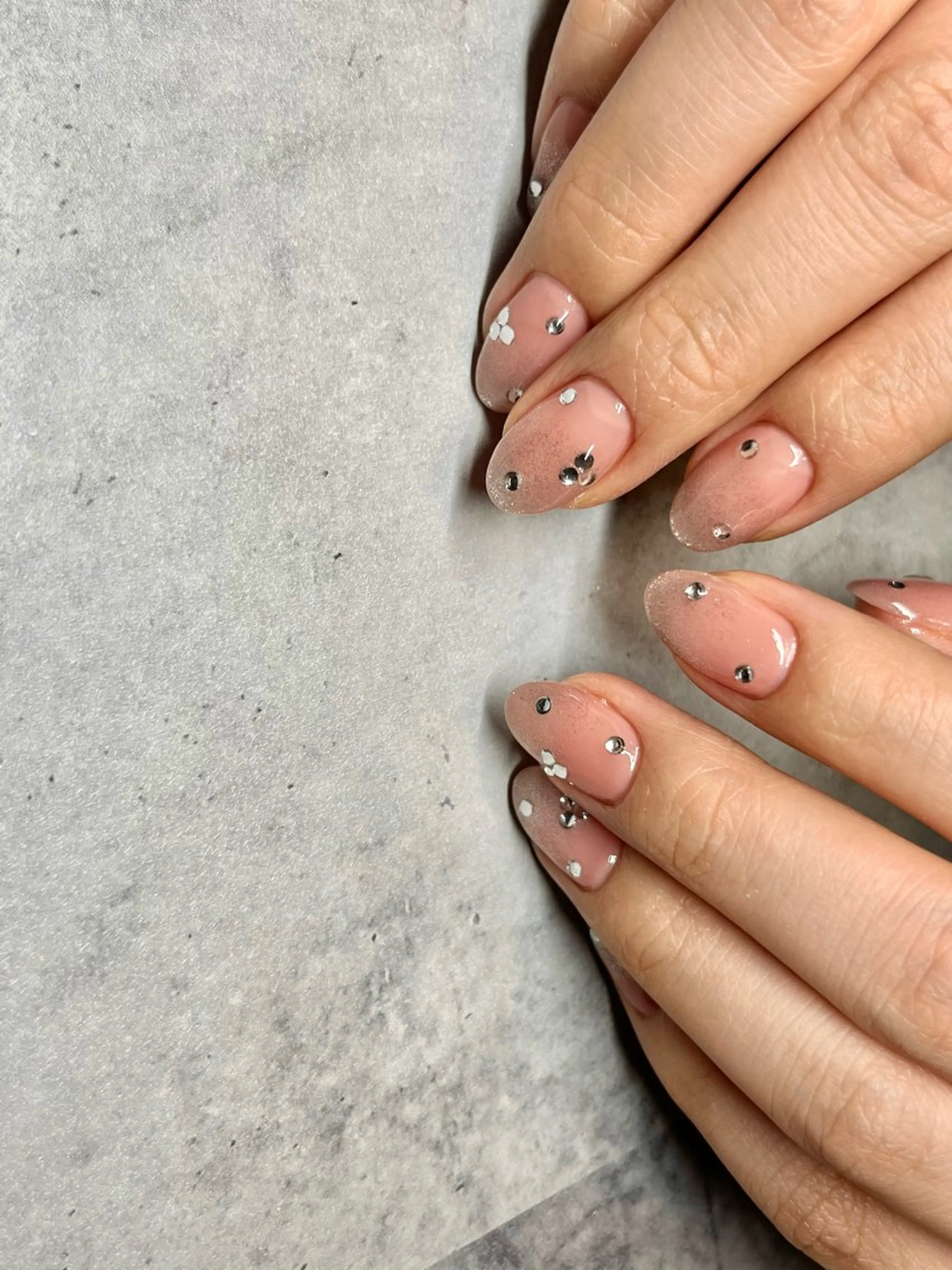 ネイル ハンドネイル NailSalon MOMOKAのネイルデザイン