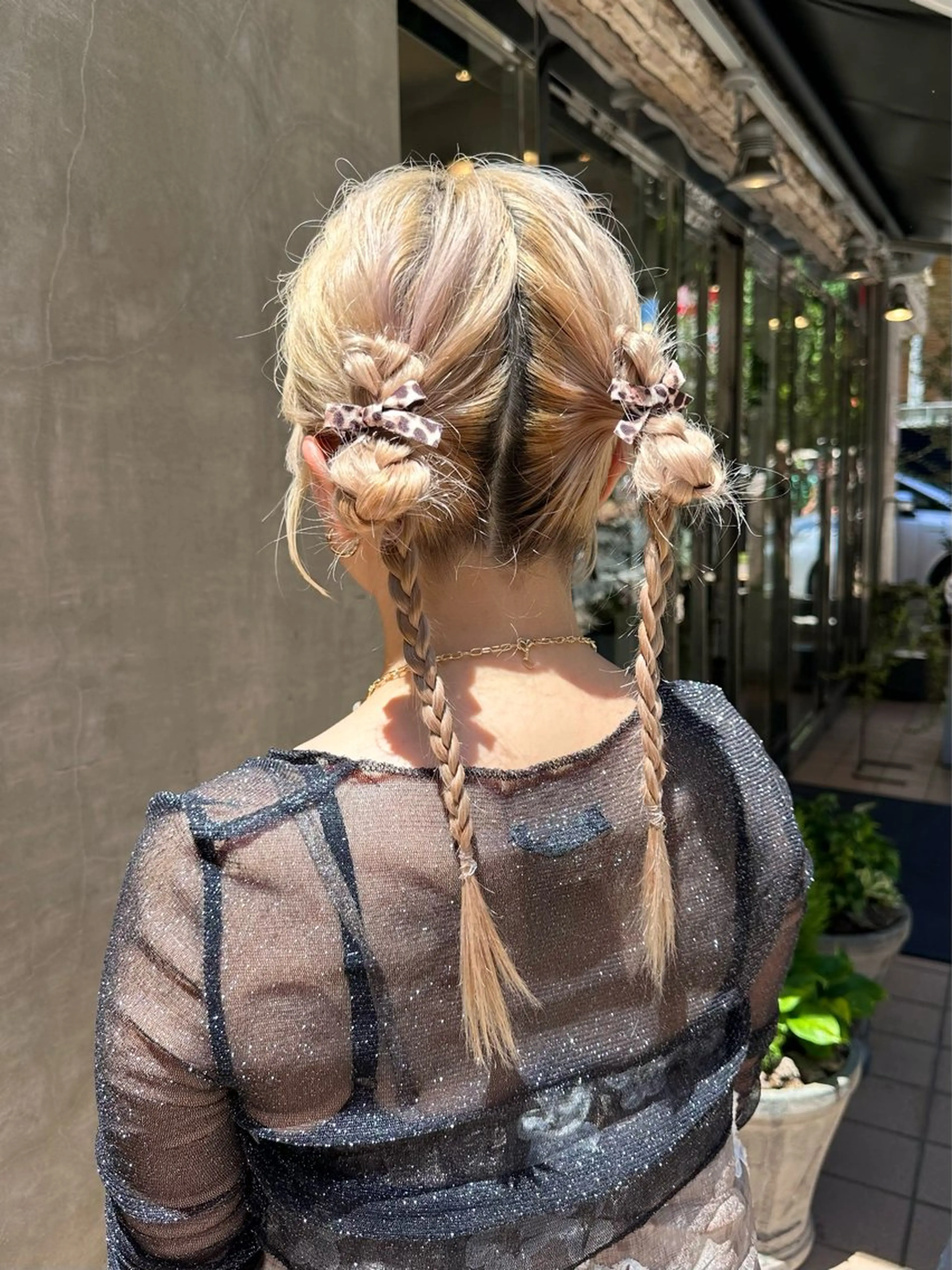 ヘアアレンジ 結婚式・ブライダル ヘアセット sato ayaka ｜透明感カラー🫧のヘアスタイル