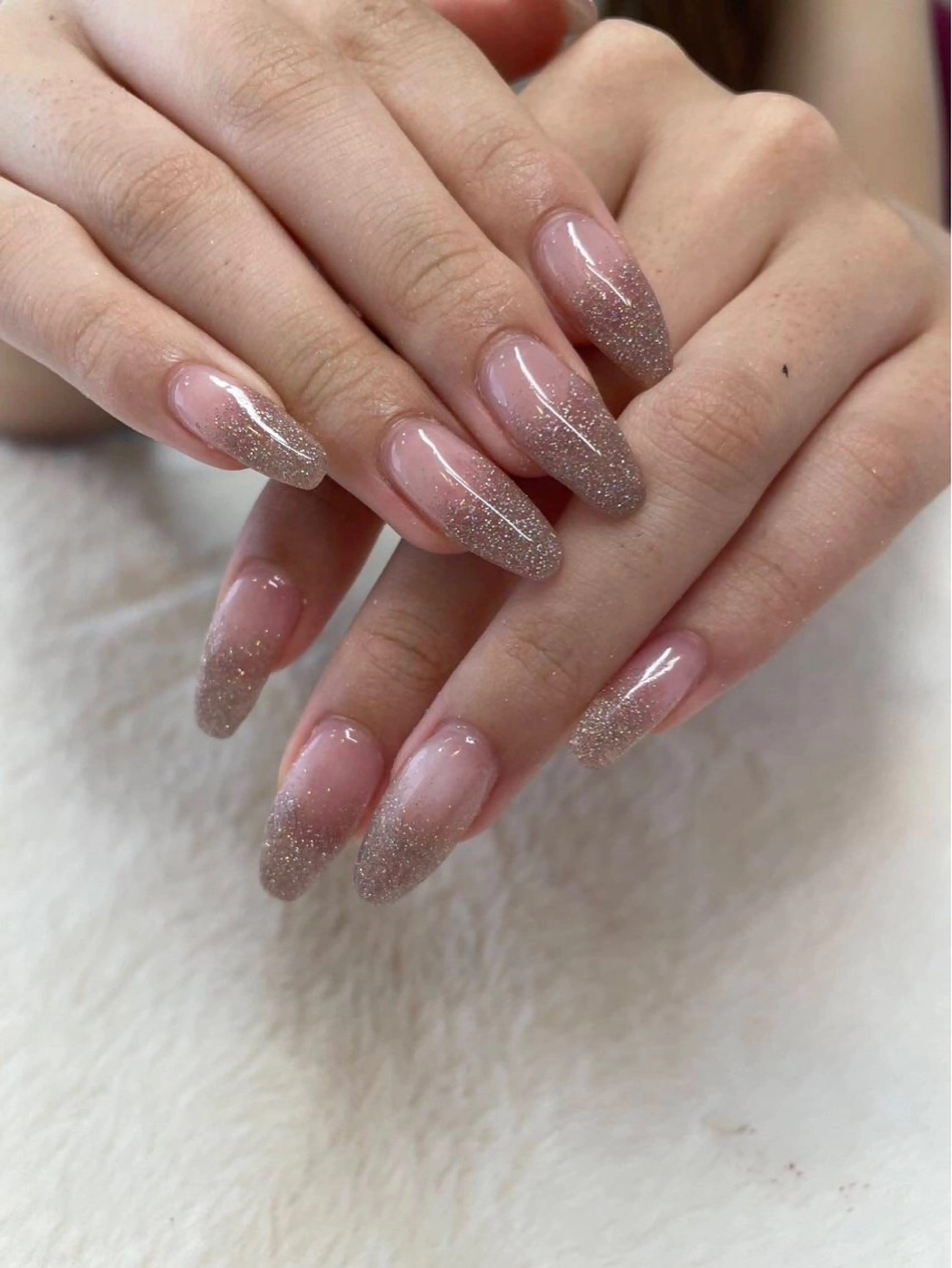 ネイル フラッシュネイル グラデーション キラキラネイル Epokku ネイルサロンのネイルデザイン