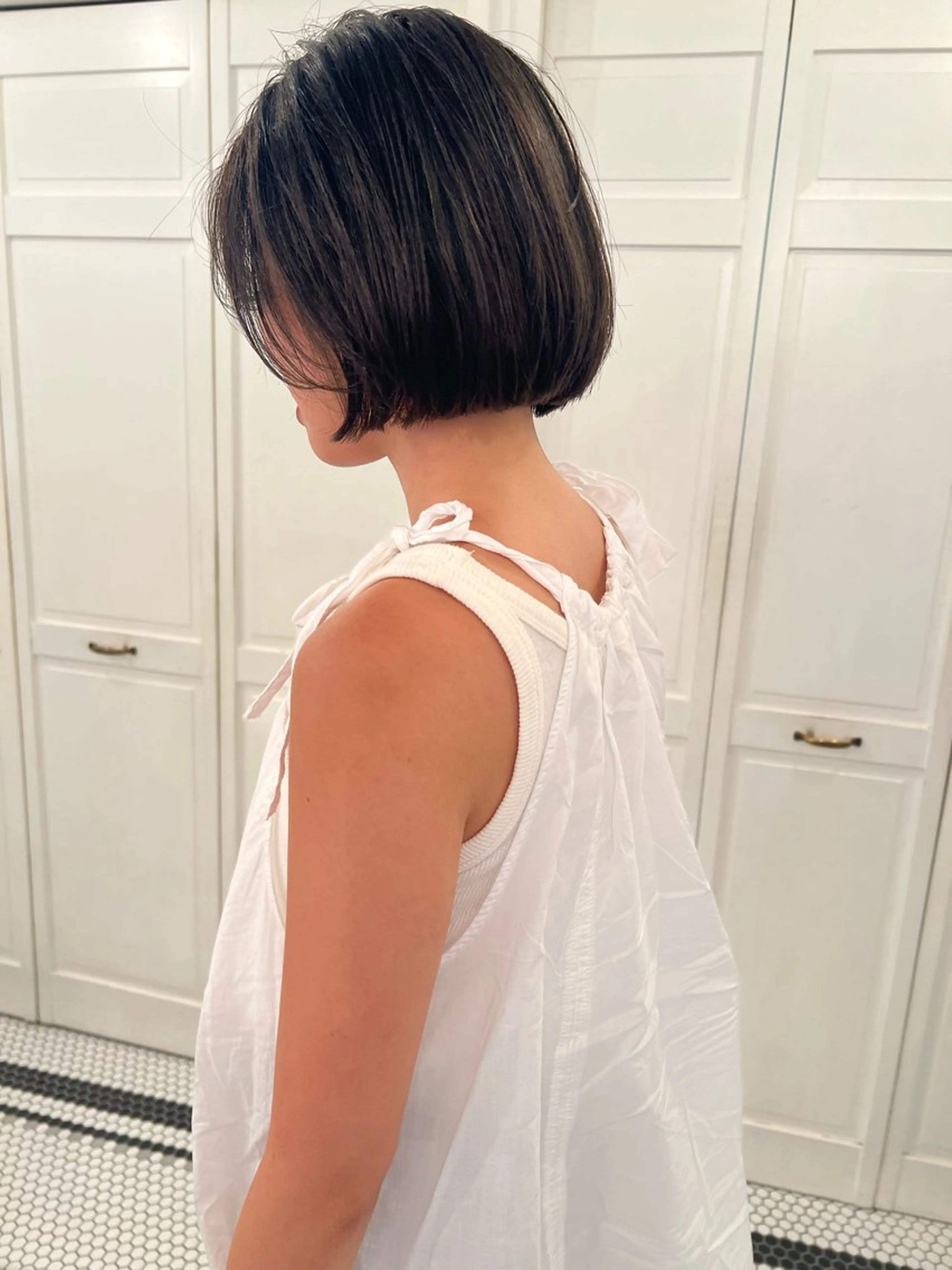 ミディアム カット ヘアカラー ブリーチカラー🎀 韓国風/寺門美優のヘアスタイル