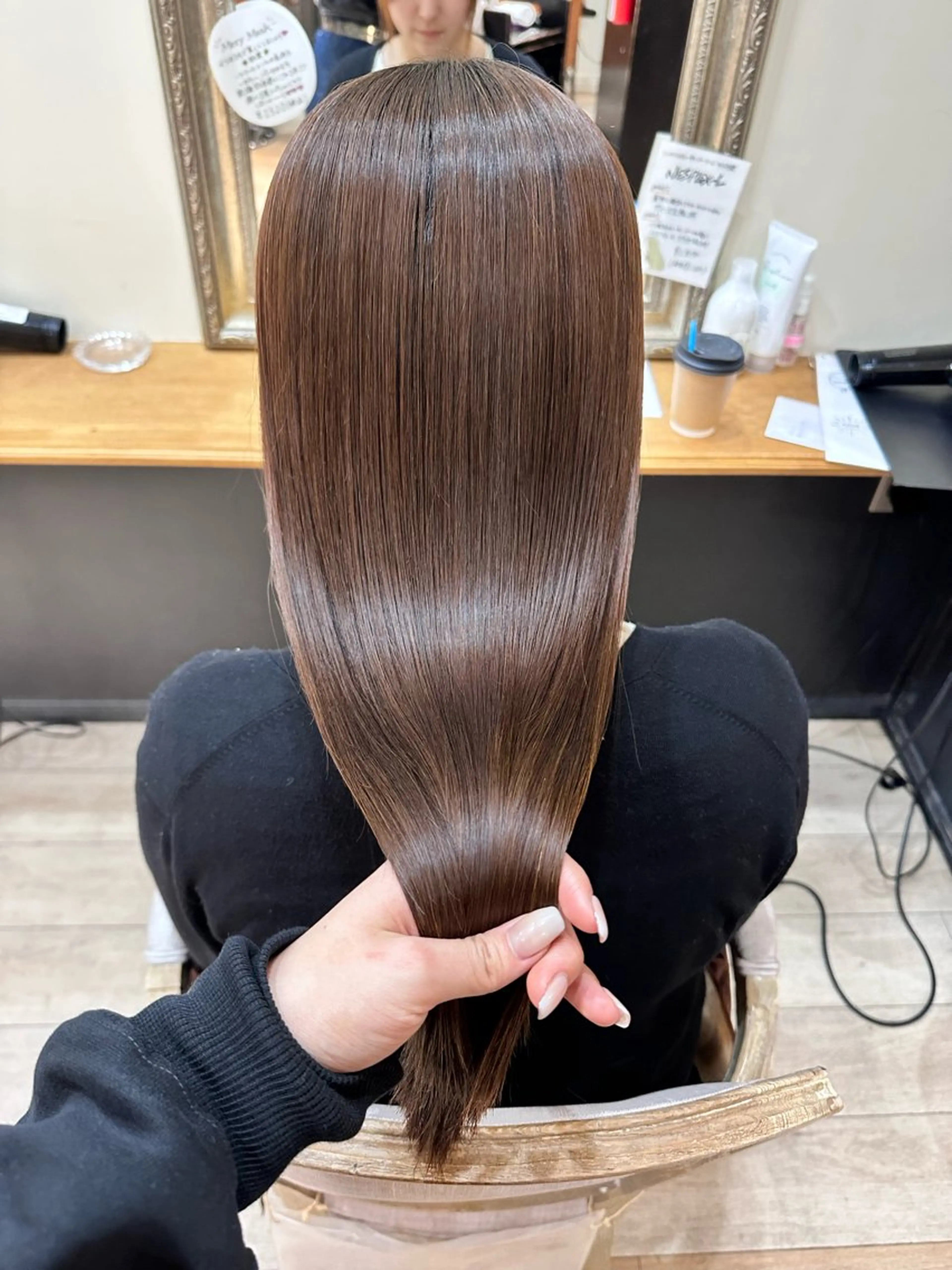 ロング カラー リズ ブリエ所属・かのん 🌸 Lis briileのヘアスタイル