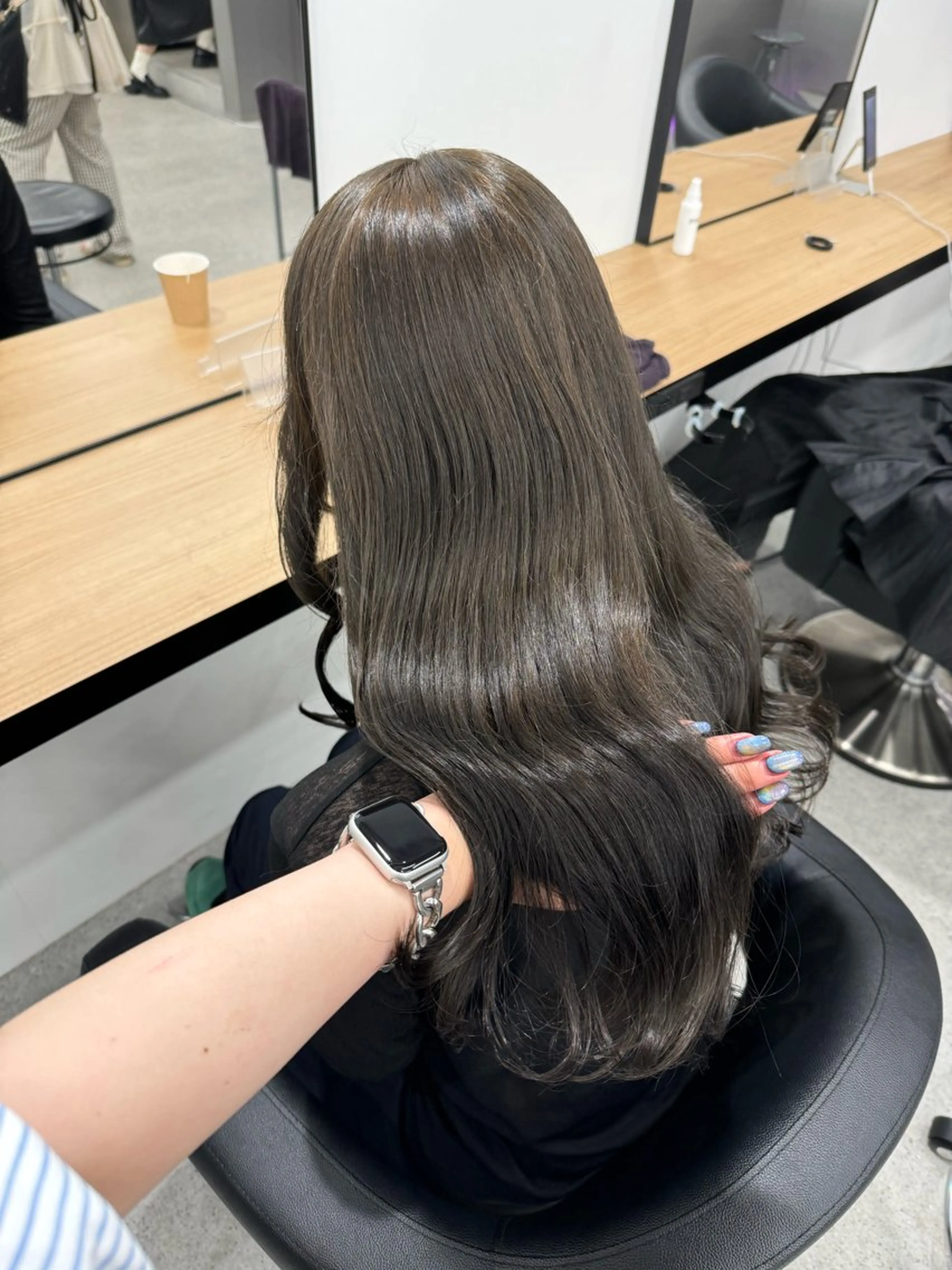 ロング カラー ヘアカラー 暗髪🩶ラベンダー/ ブルー/ユウナ🤍のヘアスタイル