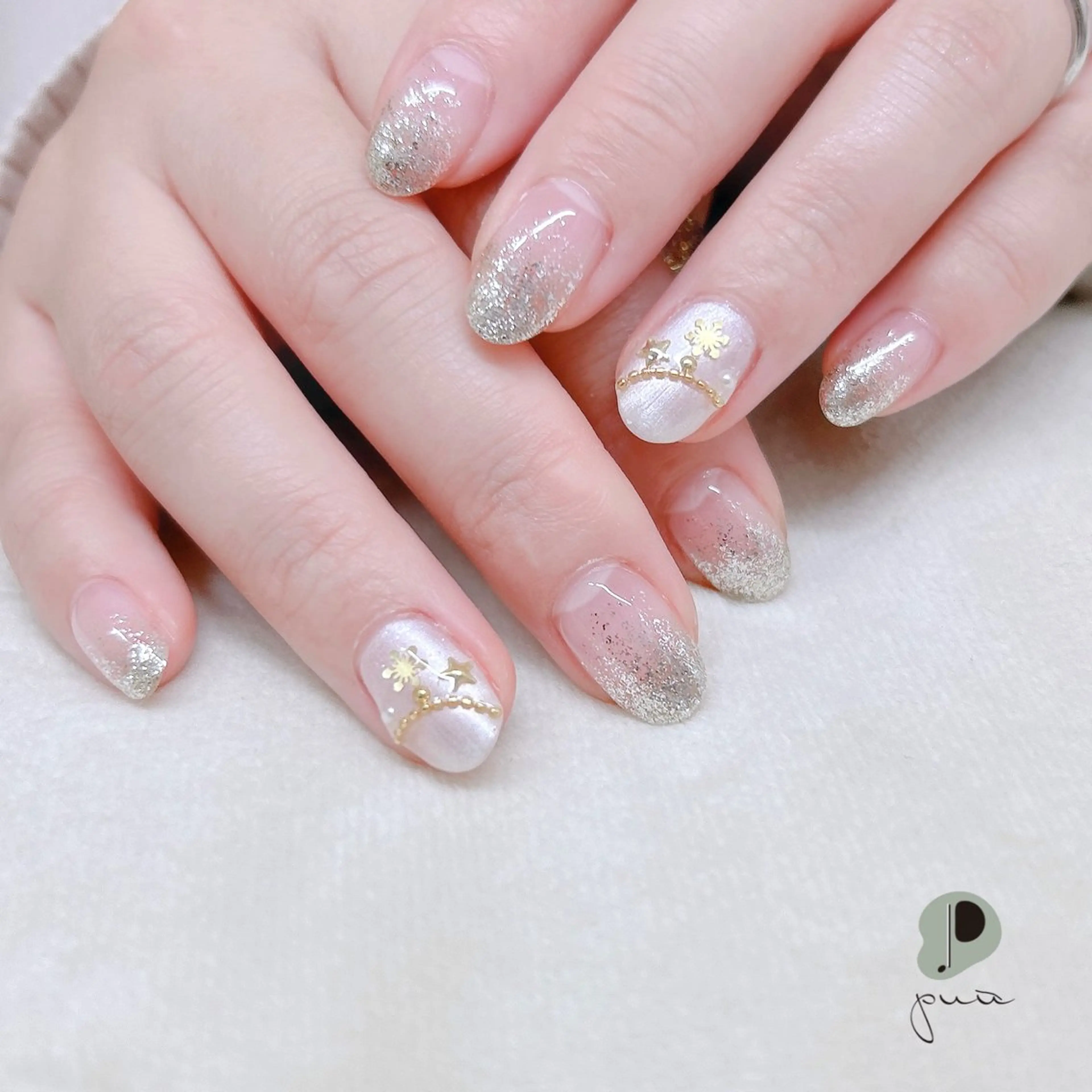 ネイル ジェルネイル ワンカラーネイル 冬ネイル クリスマス ハンドネイル puu kyoto所属・Nail salon puu kyotoのネイルデザイン