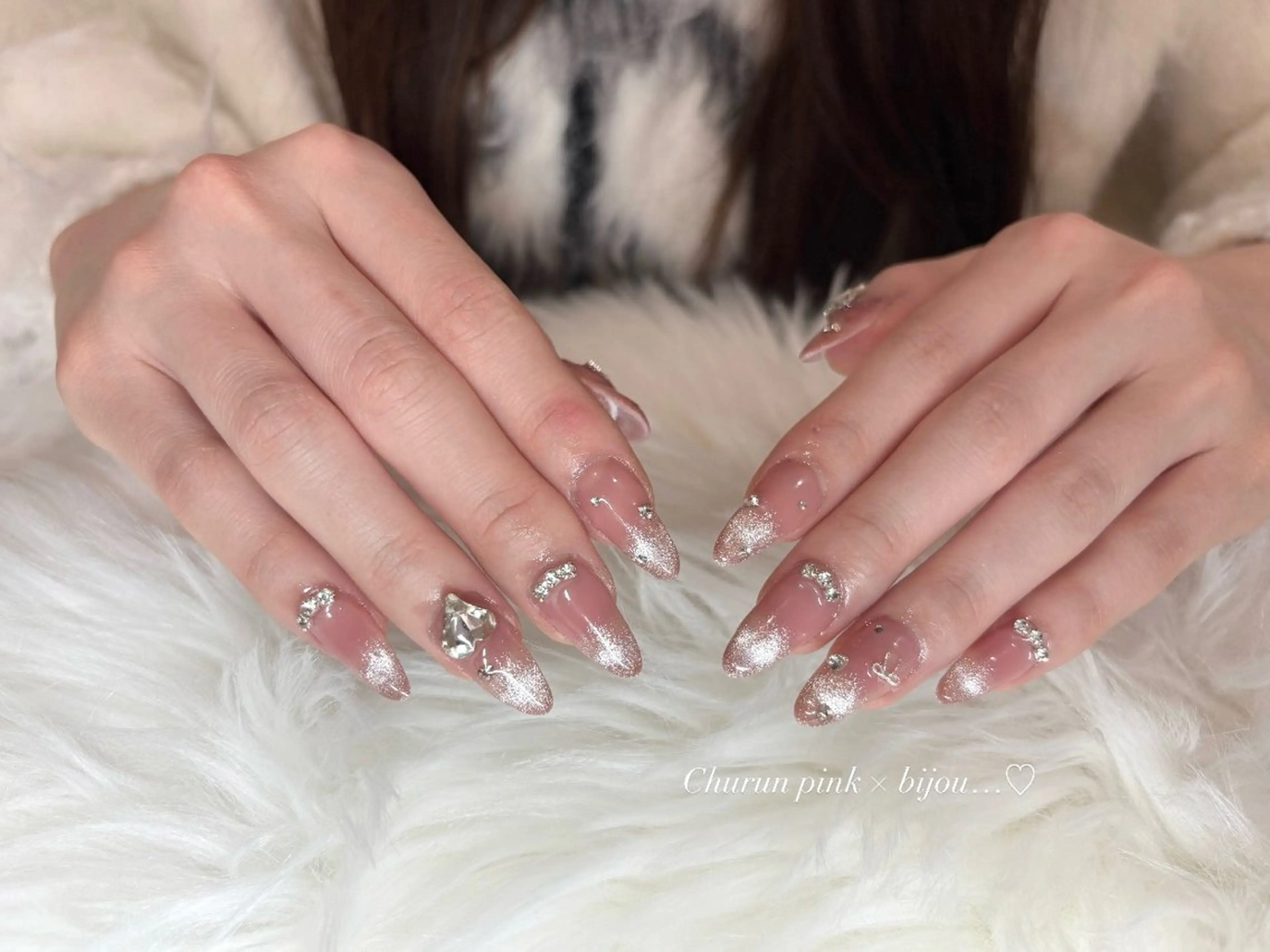 🎀ビジューつけ放題アートコース🎀【フィルインオフ】の写真