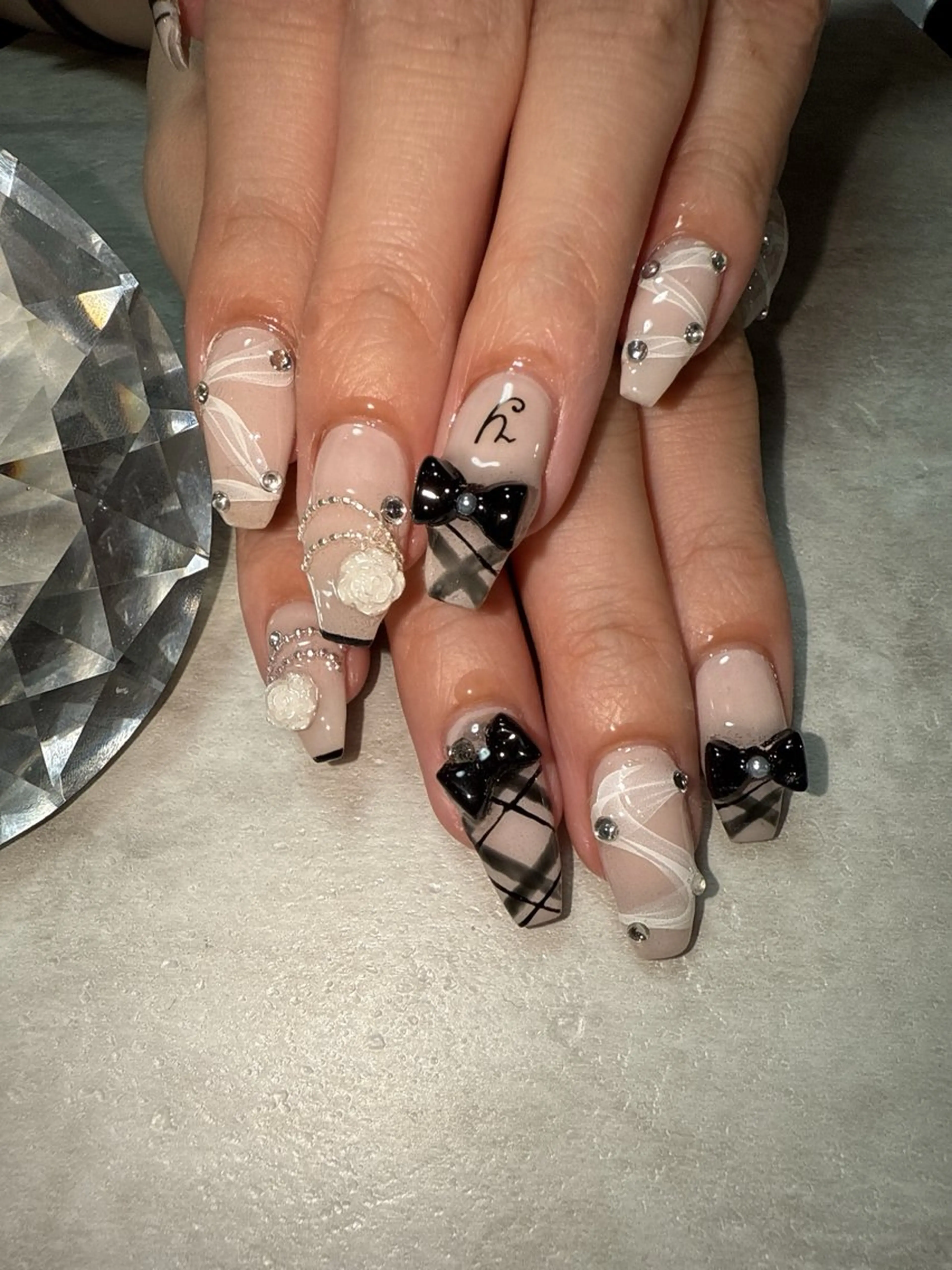 ネイル ハンドネイル SHIHO 🎼のネイルデザイン