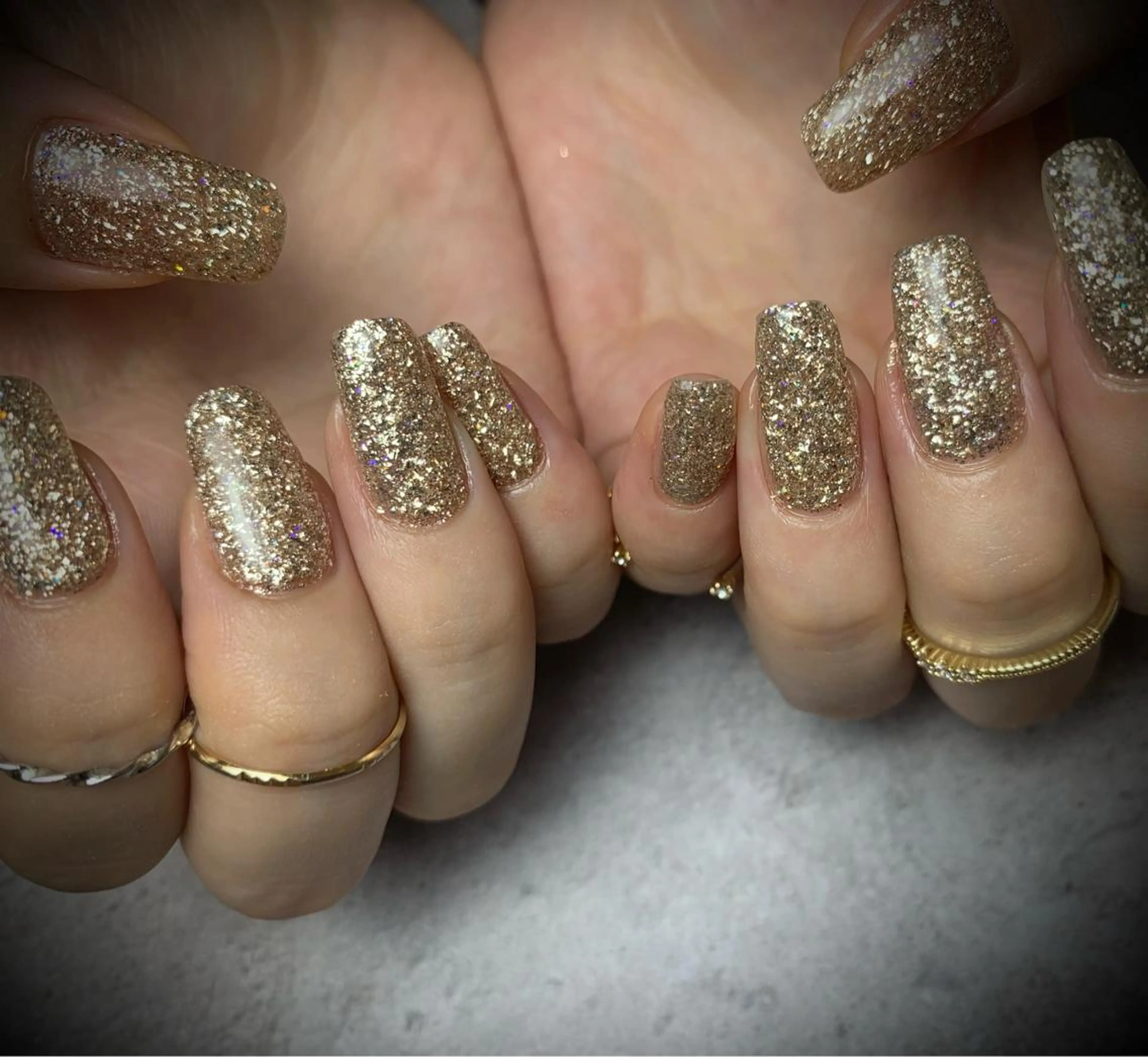 ネイル ラメ(グリッター) ワンカラーネイル ハンドネイル ハンドケア Eden　private nail saron所属・Eden ♾️のネイルデザイン